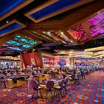 Vee Quiva Hotel & Casino
