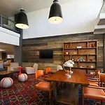 Four Points By Sheraton Phoenix South Mountain