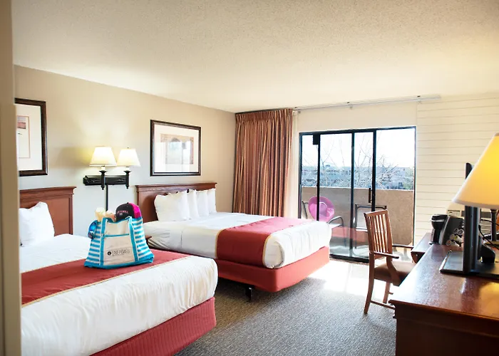 Lake Powell Resort