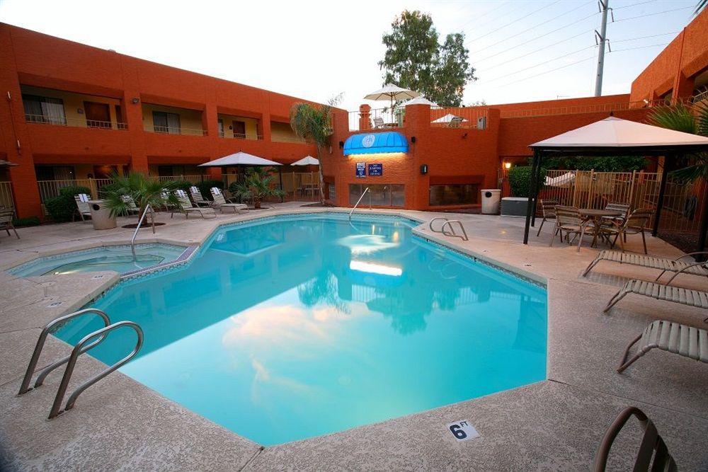 Tempe/phoenix Airport Innsuites & Hotel