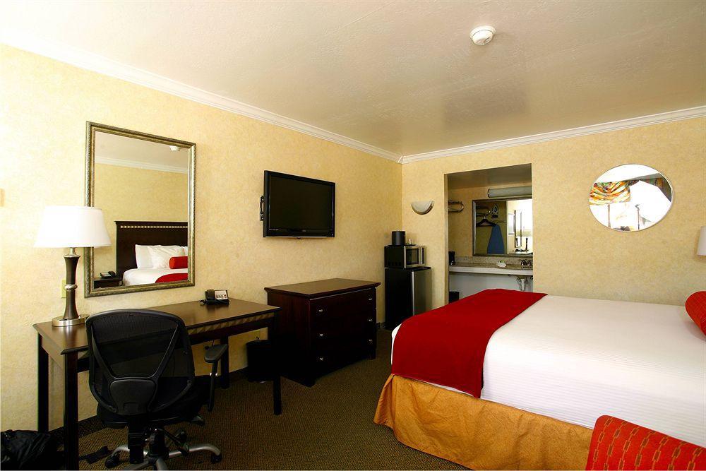 Tempe/phoenix Airport Innsuites & 3*