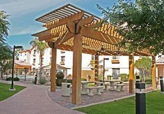 Hotel Towneplace At Arizona Mills Mall 3*