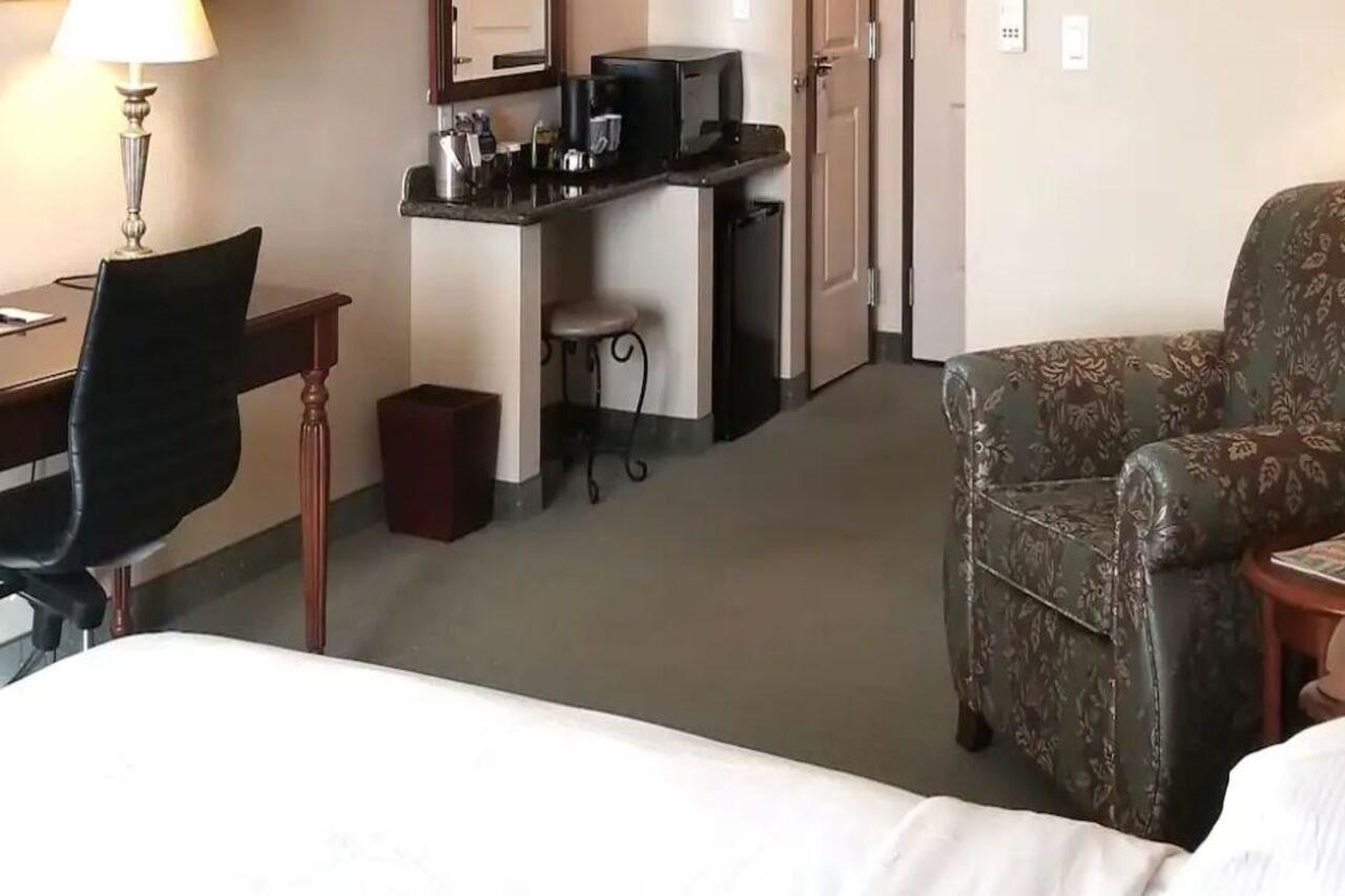 Doubletree By Hilton Phoenix-gilbert 4*
