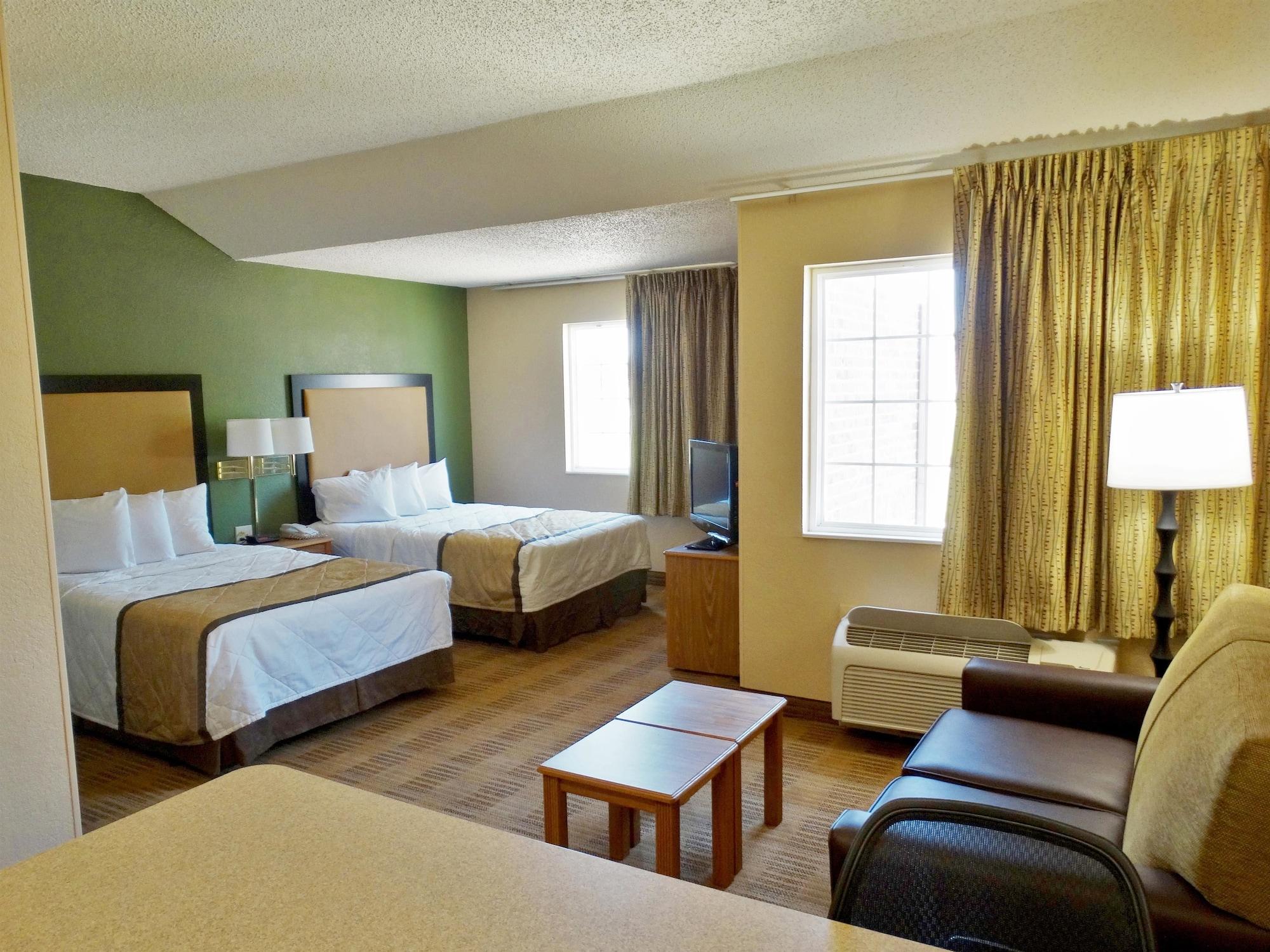 Extended America - Phoenix - Airport - Hotel