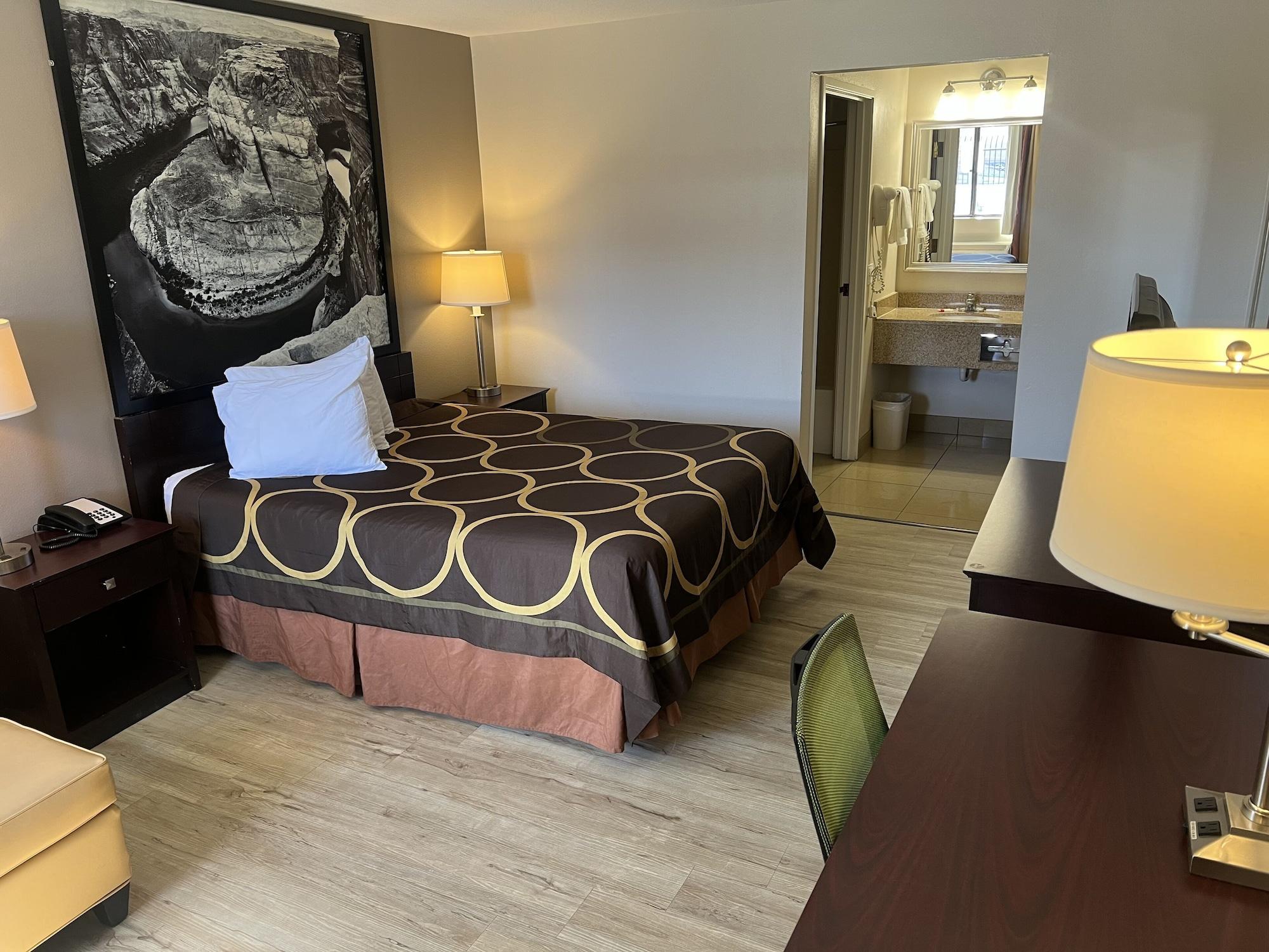 Hotel Super 8 By Wyndham Tucson/grant Road Area Az