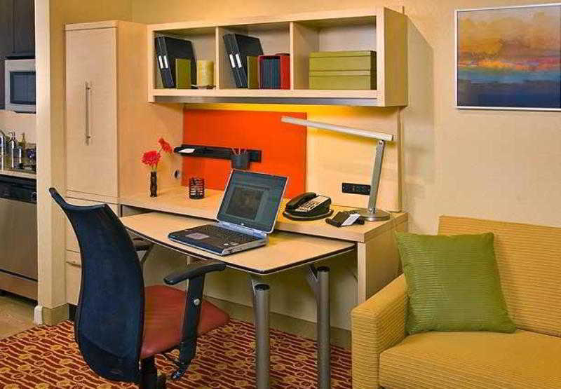 Hotel Towneplace At Arizona Mills Mall Tempe