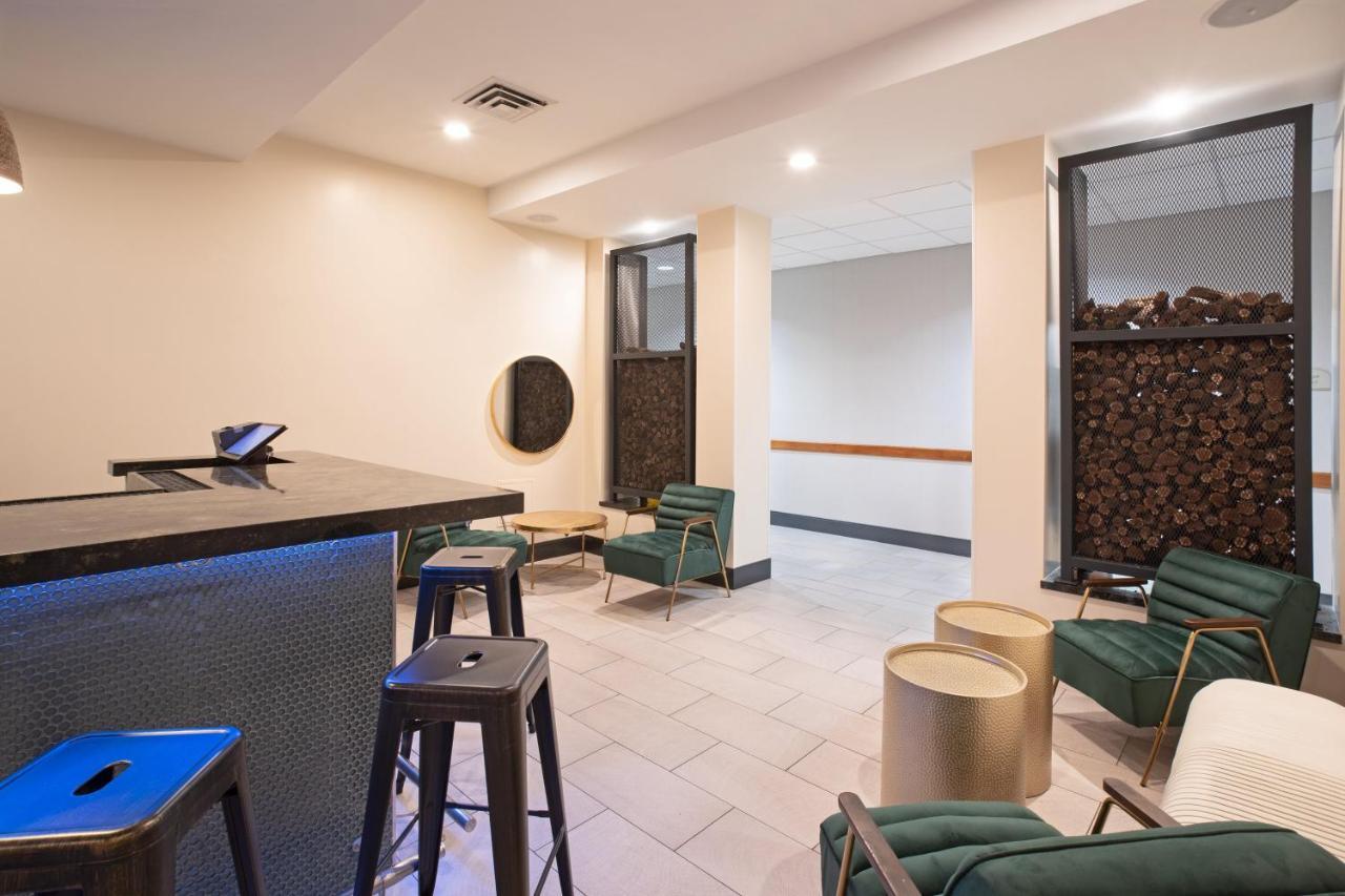 Hotel & - West Phoenix Area By Ihg 3*