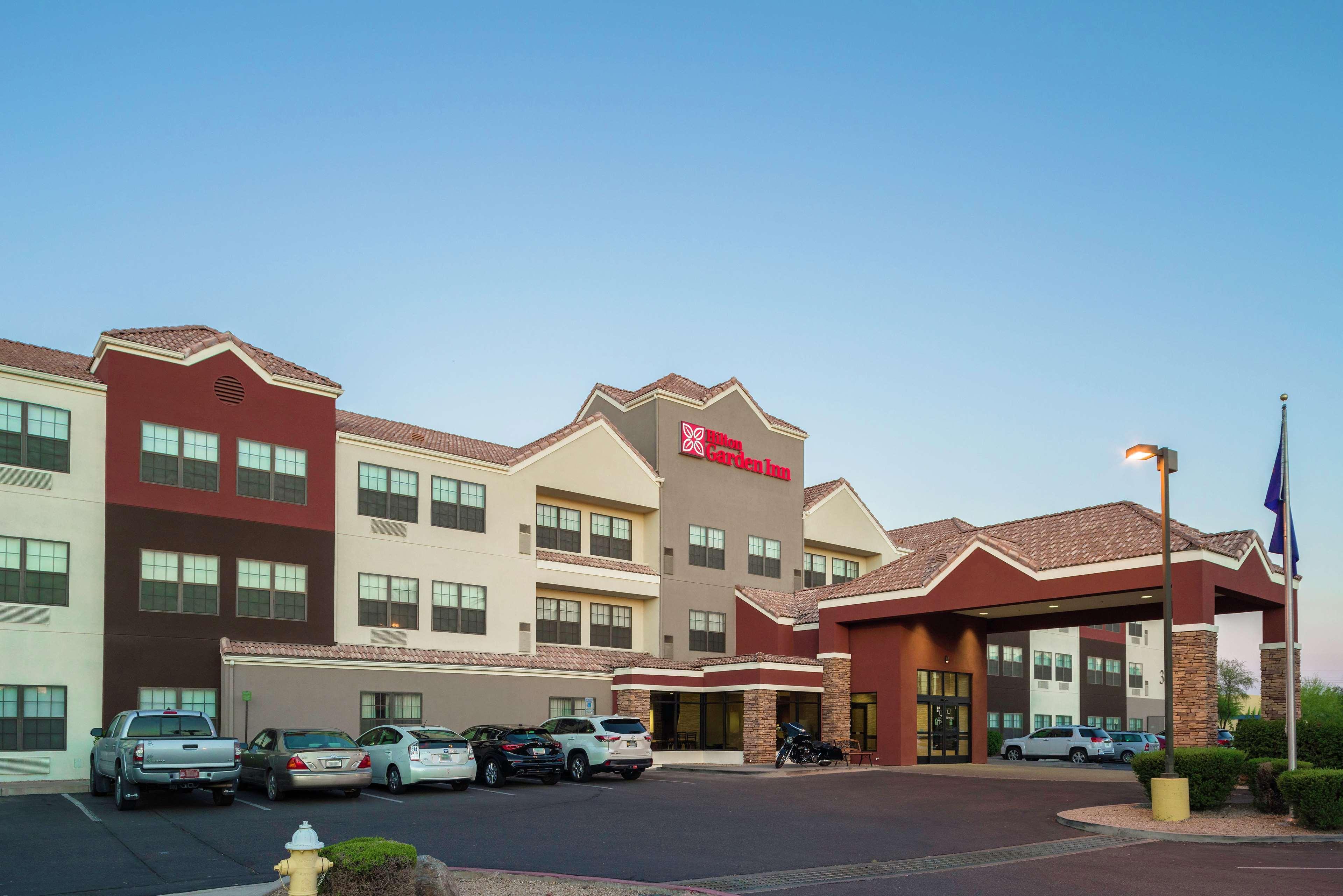 Hotel Hilton Garden Airport 3*