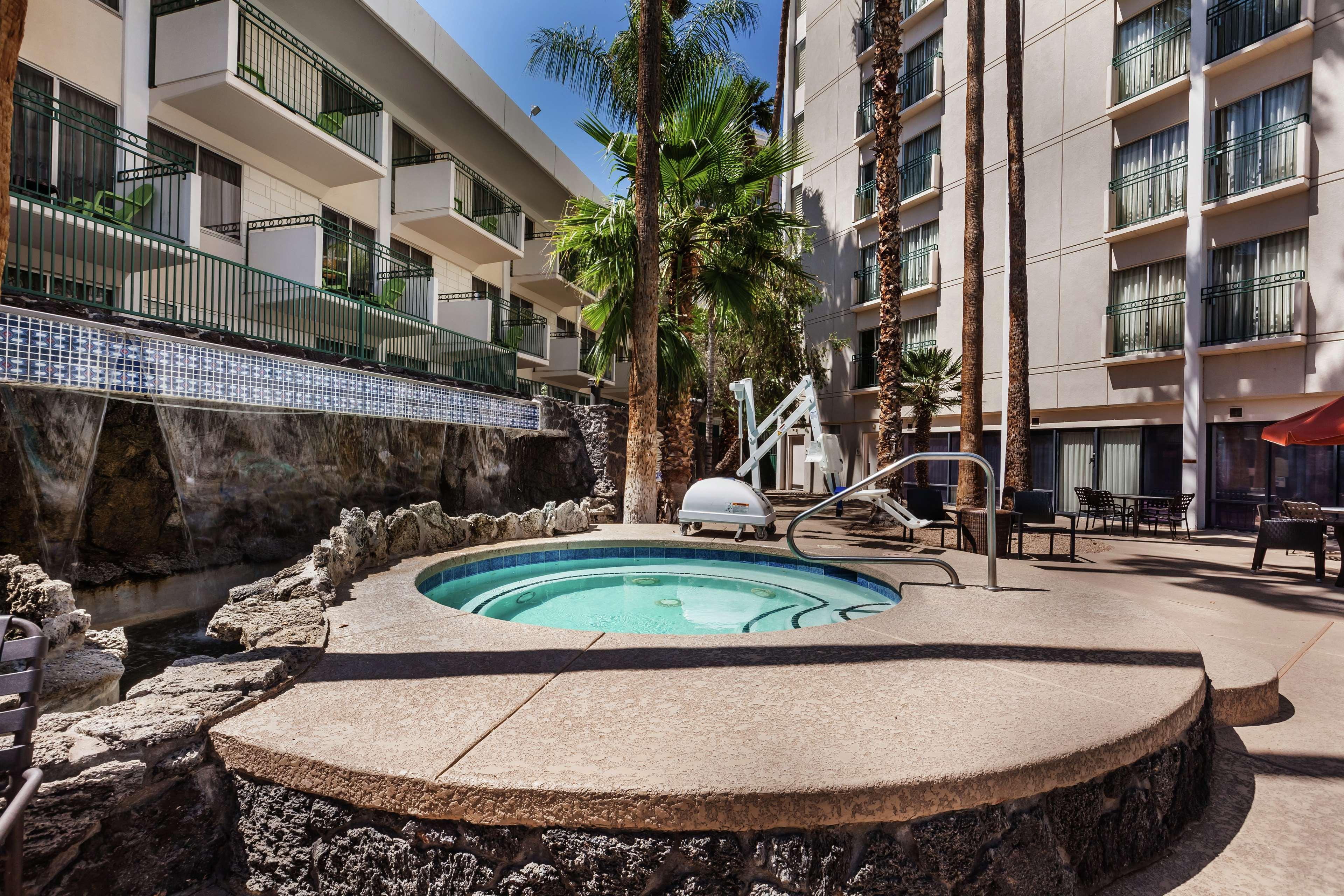 Hilton Garden Midtown Hotel