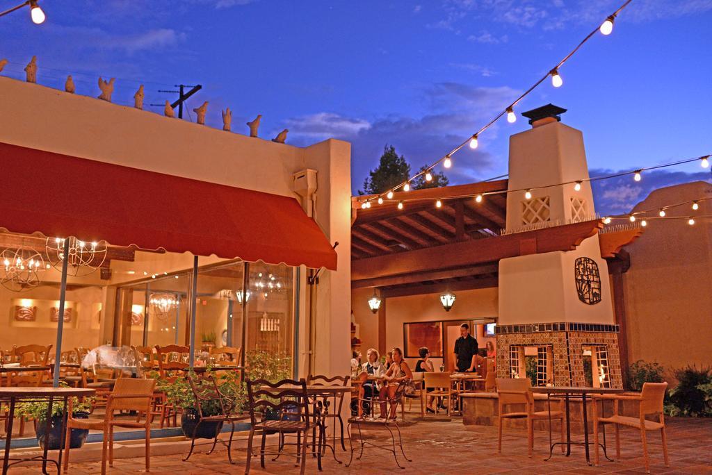 On The Desert Lodge Tucson