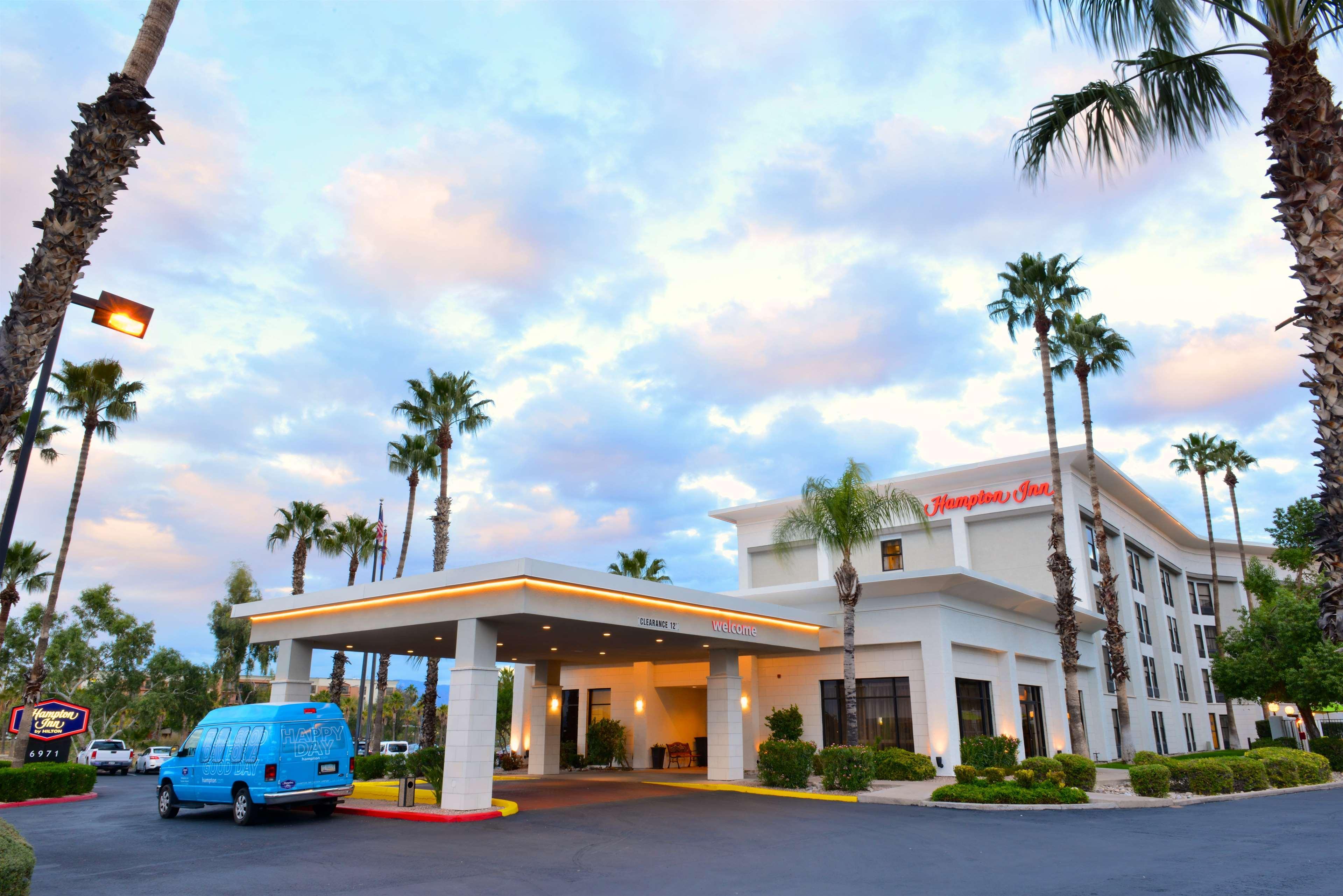 Hampton Tucson-airport 3*