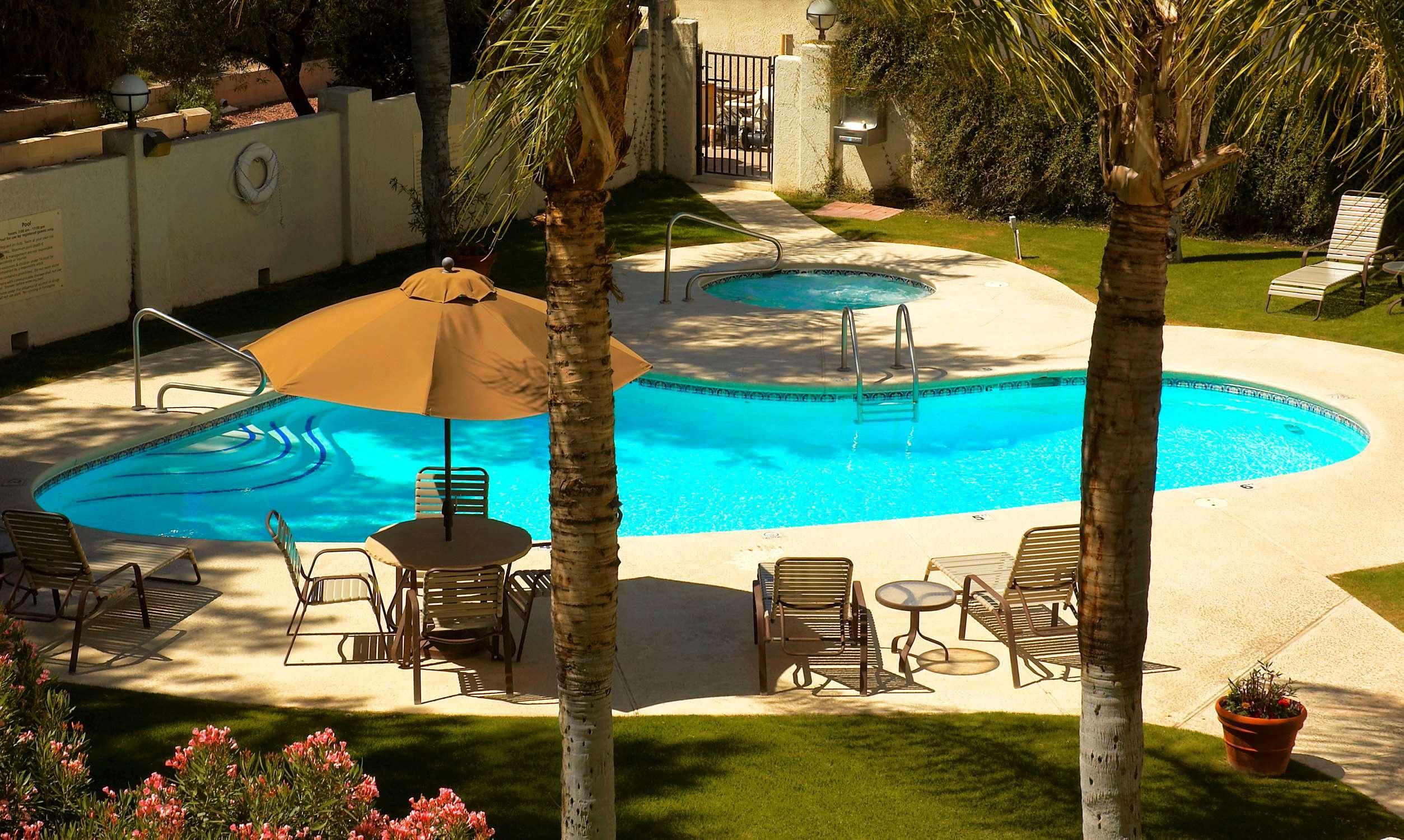 Hampton Tucson-airport 3*