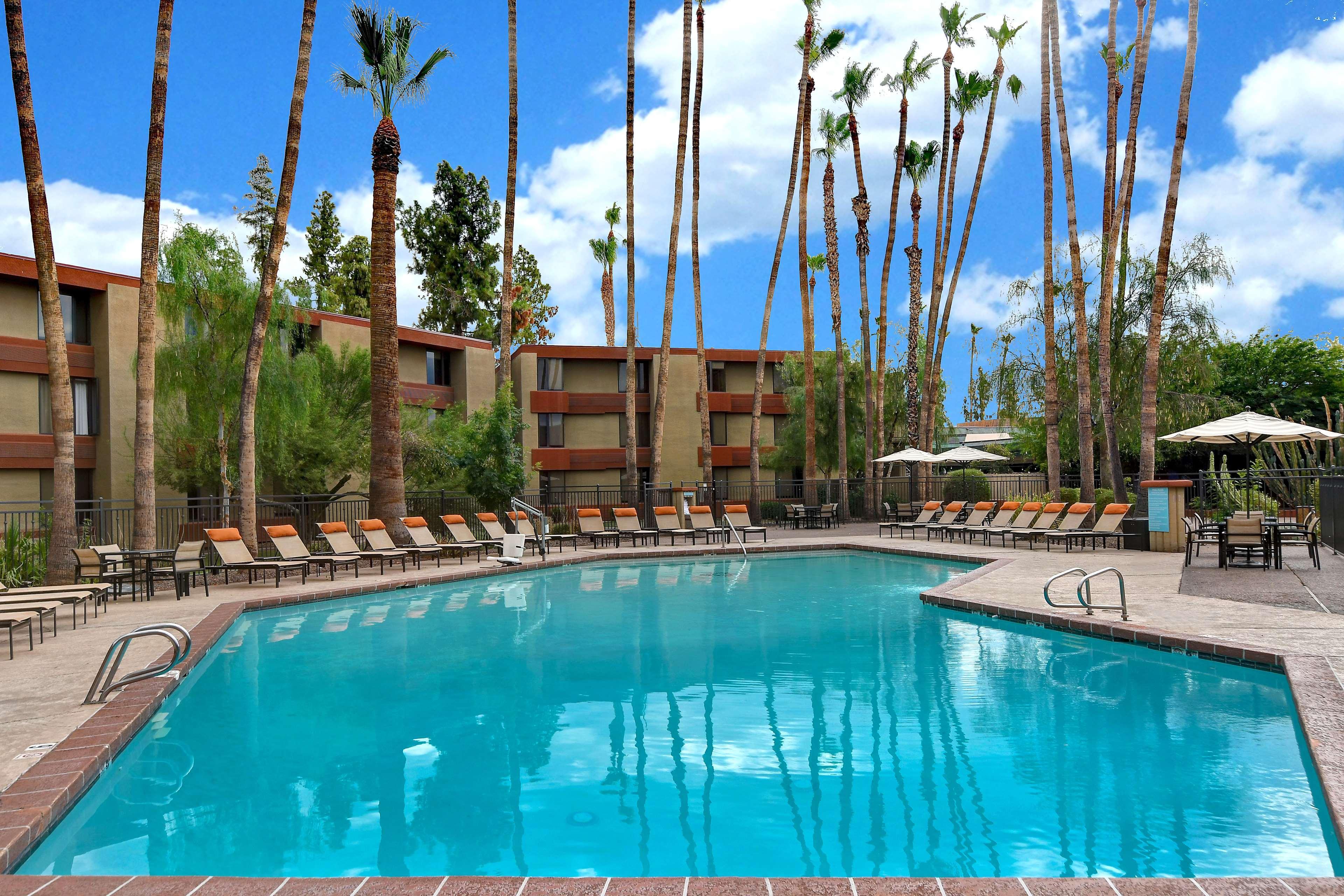Doubletree By Hilton Phoenix- Tempe