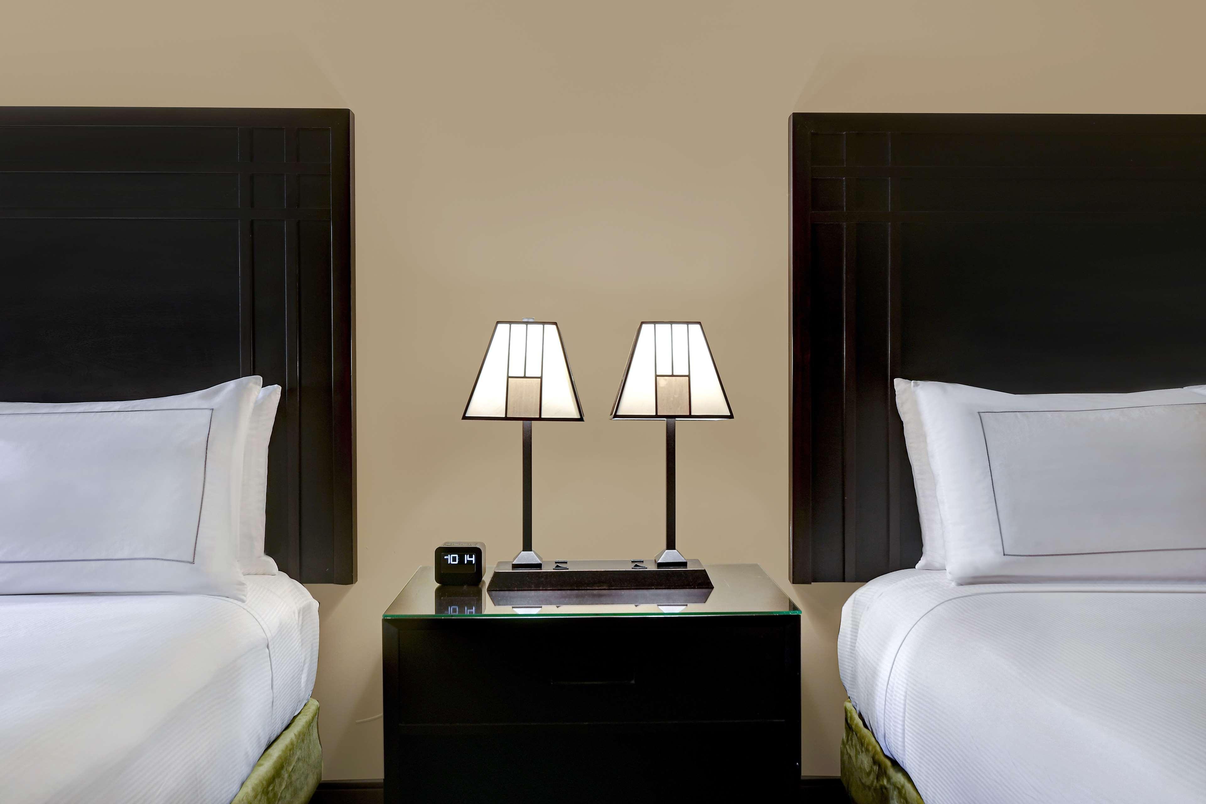 Hotel Doubletree By Hilton Phoenix- 4*