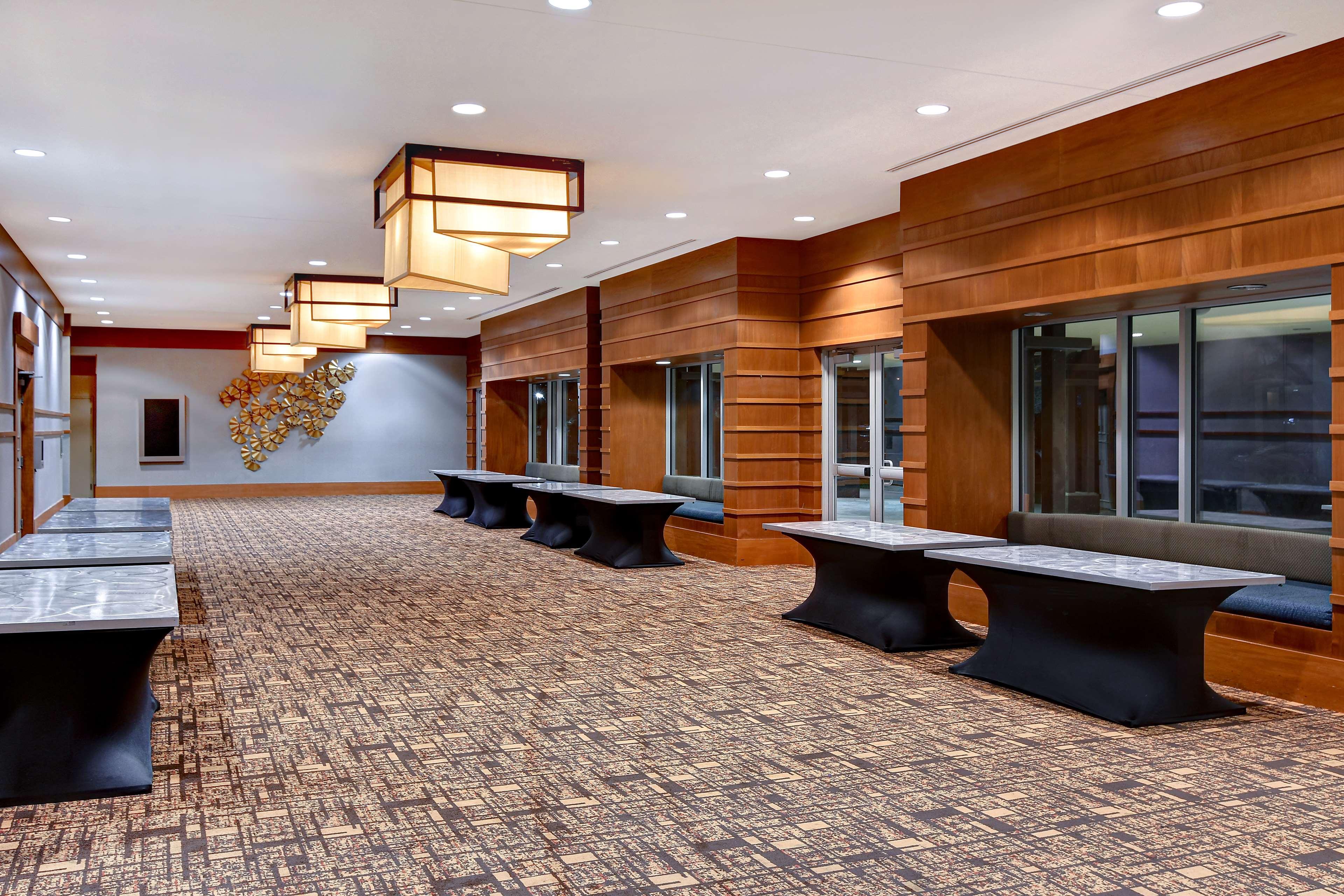 Doubletree By Hilton Phoenix- 4* Tempe