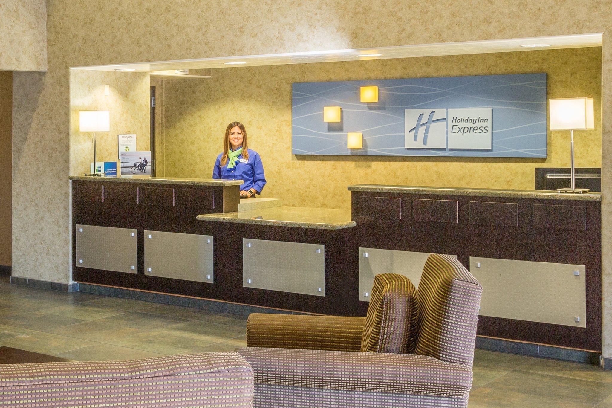 Express & By Ihg Hotel