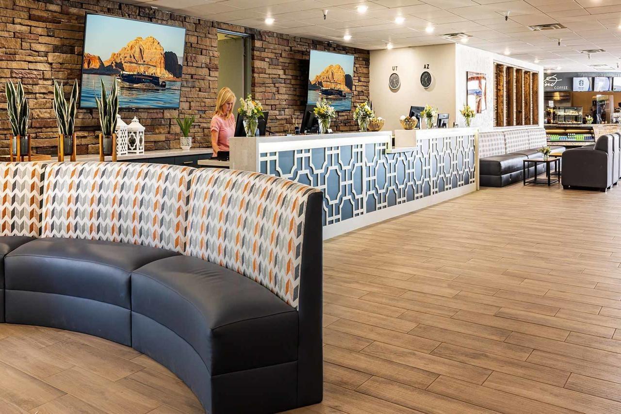 Powell Hotel Page