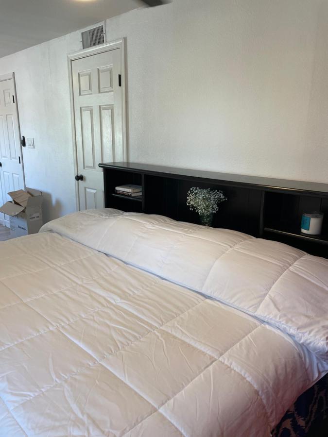 Snug Studio Nr Dtwn Phx Apartment