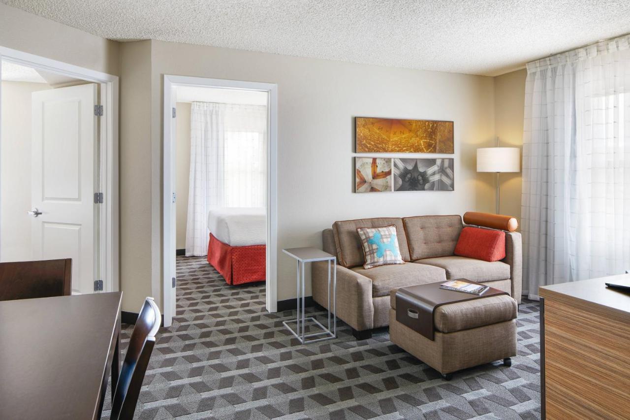 Towneplace At Arizona Mills Mall 3*