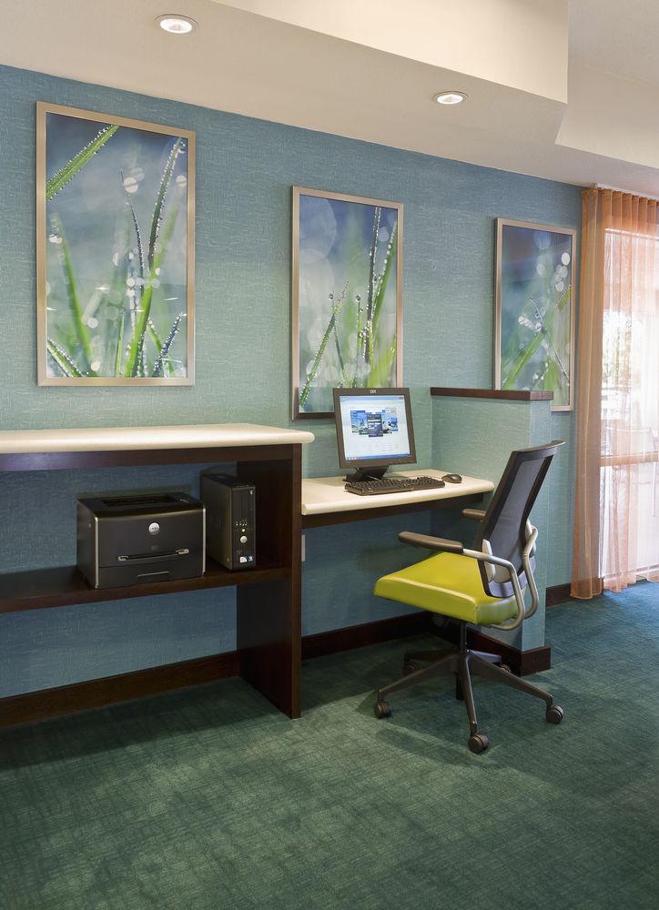 Springhill North Hotel 3*
