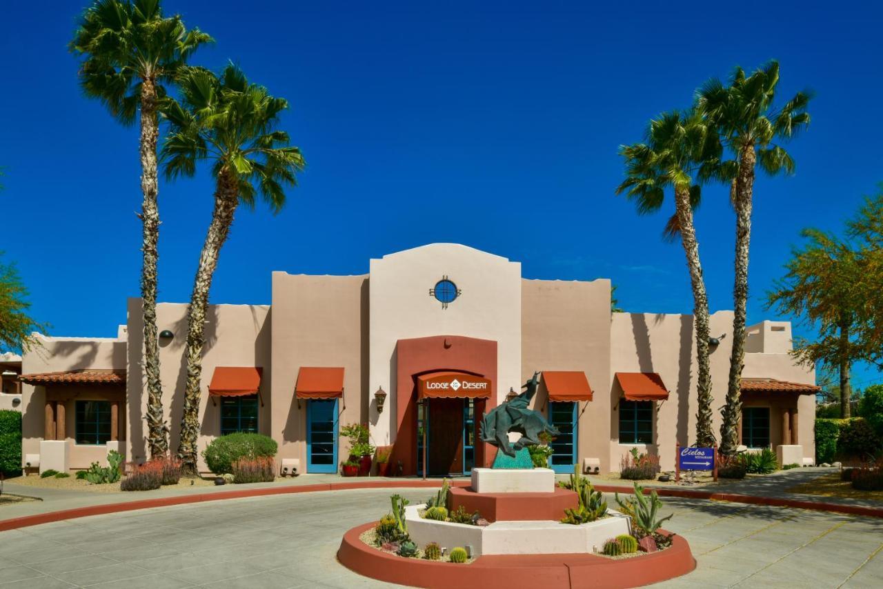 Lodge On The Desert *