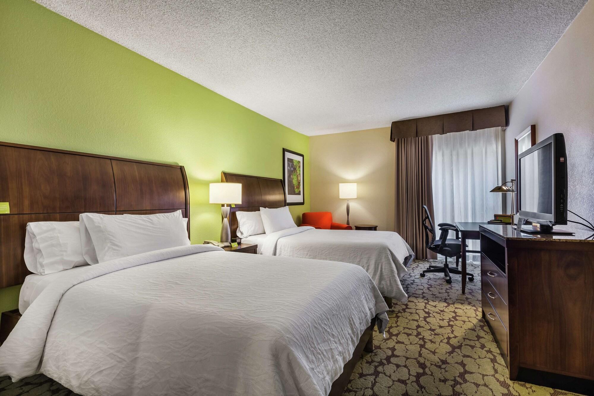 Hilton Garden Midtown Hotel 3*