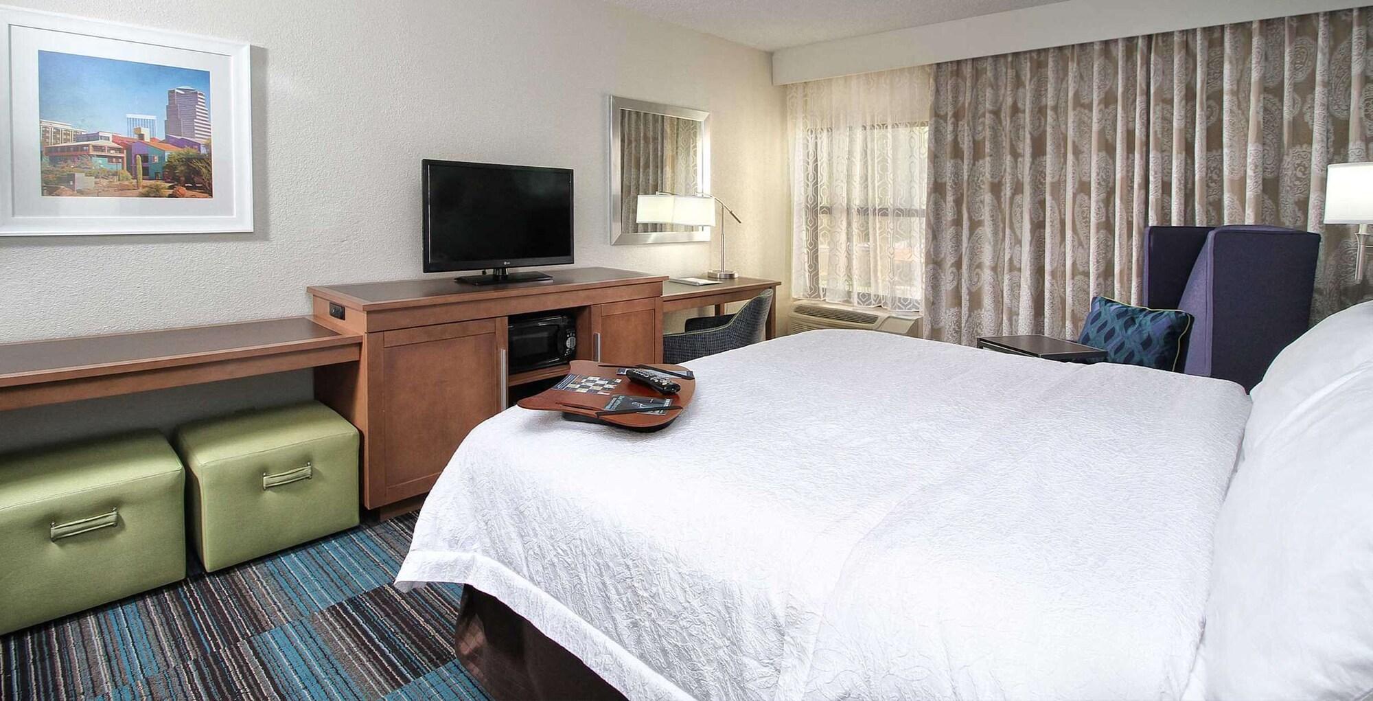 Hampton Tucson-airport 3*
