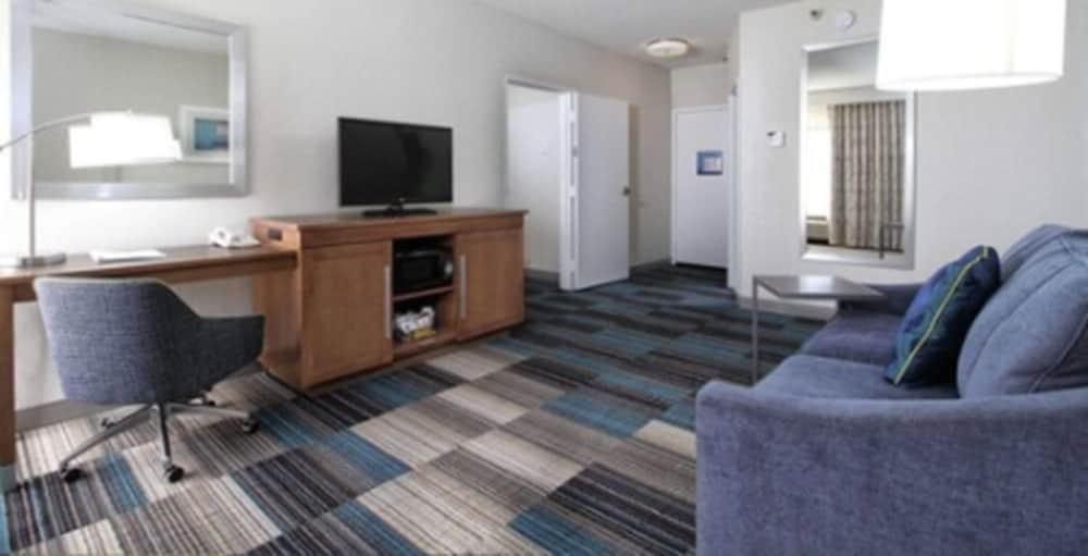 Hampton Tucson-airport Hotel 3*