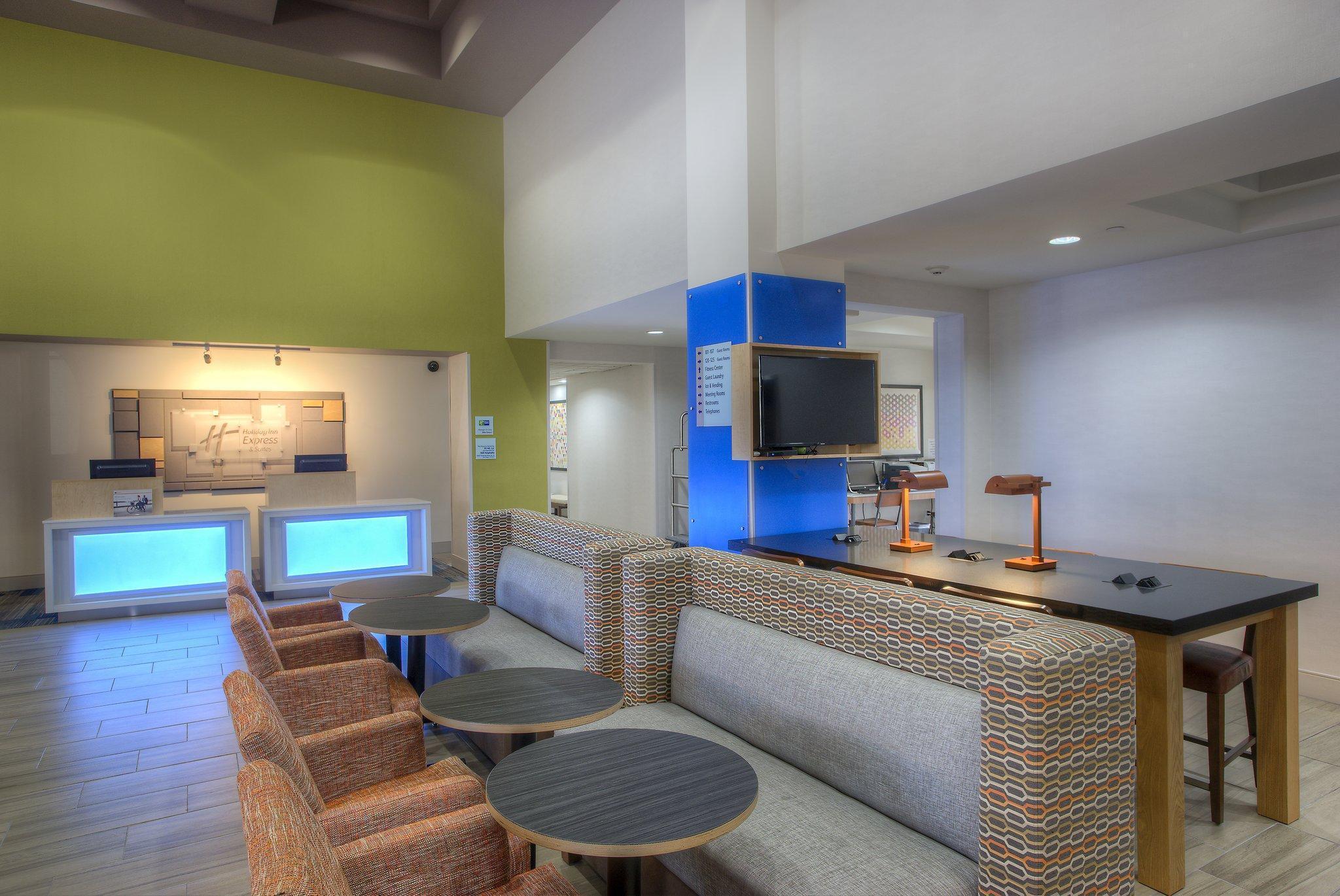 Express & By Ihg Hotel Tempe