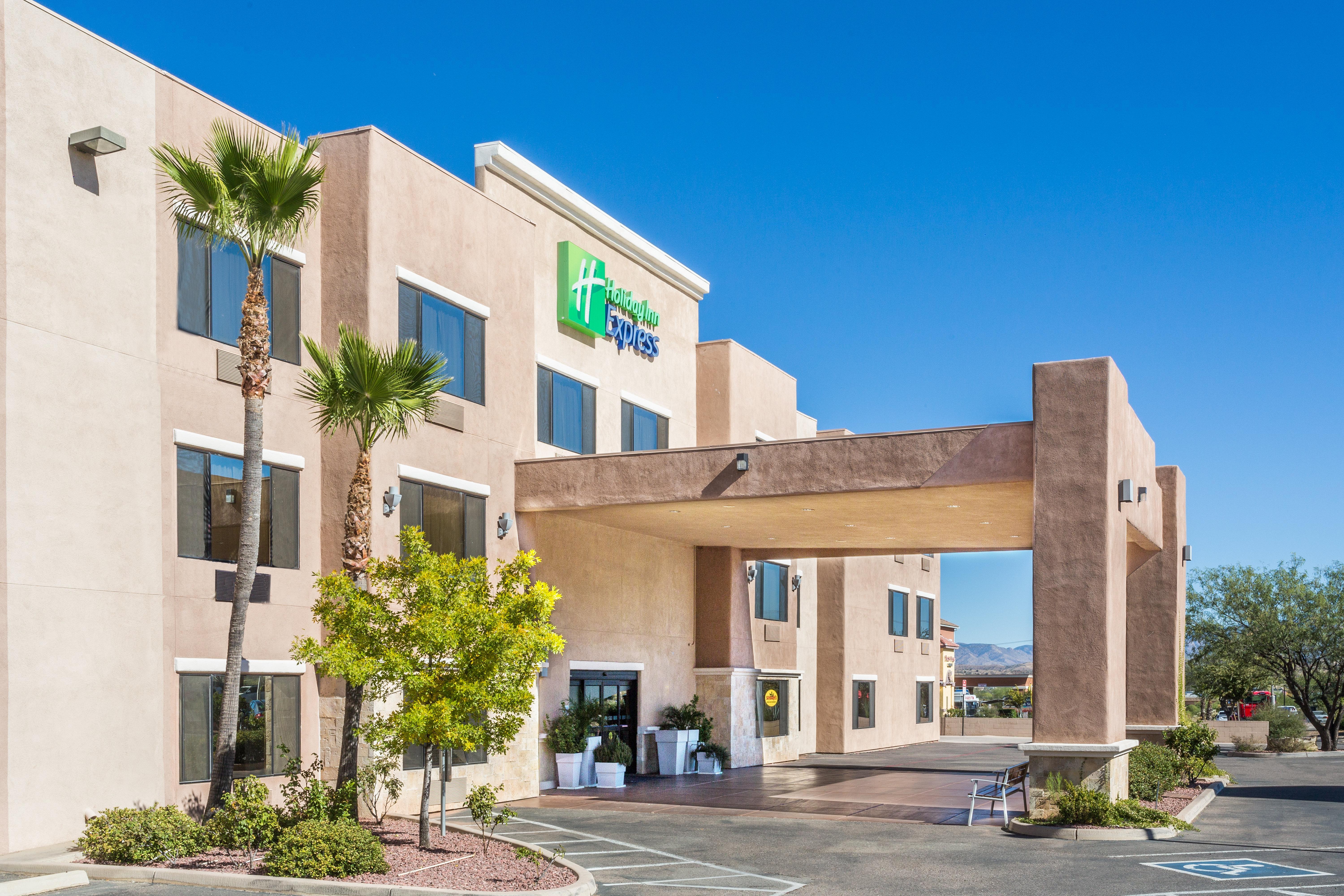 Express & By Ihg Nogales