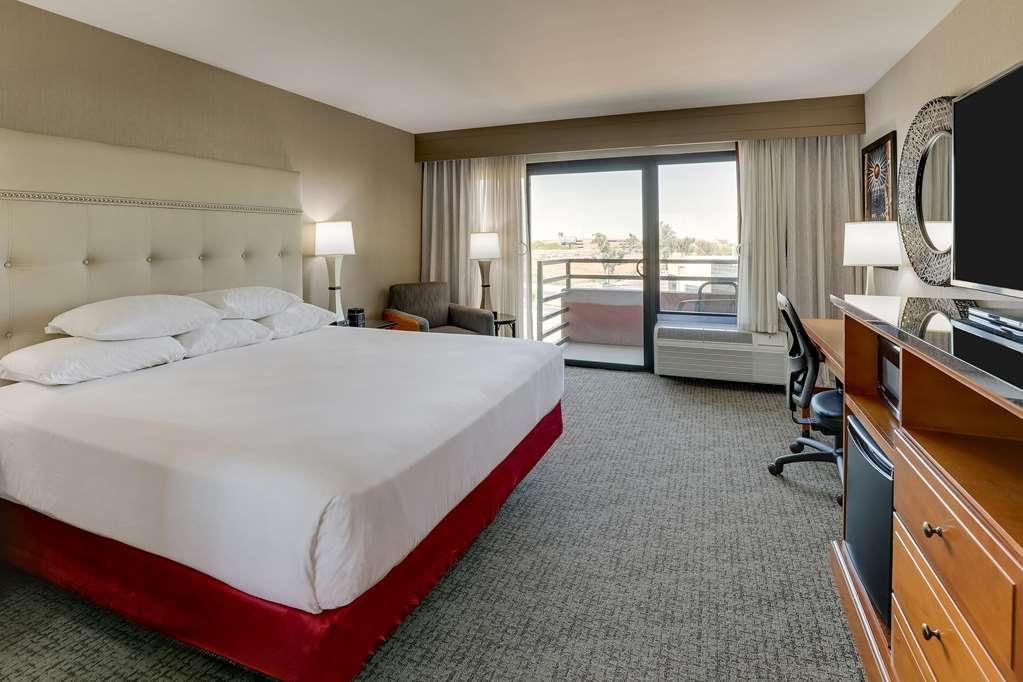 Hotel Drury & Airport Phoenix