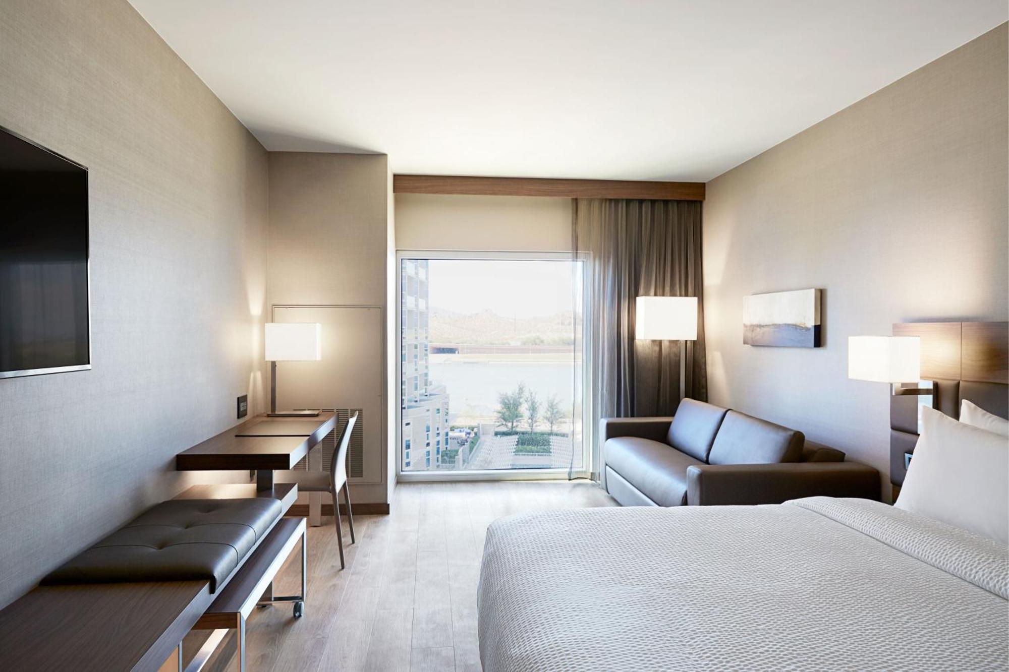 Ac By Marriott Phoenix Tempe/downtown 4*