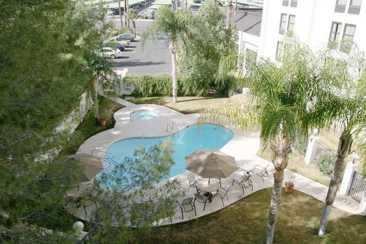 Hampton Tucson-airport 3*