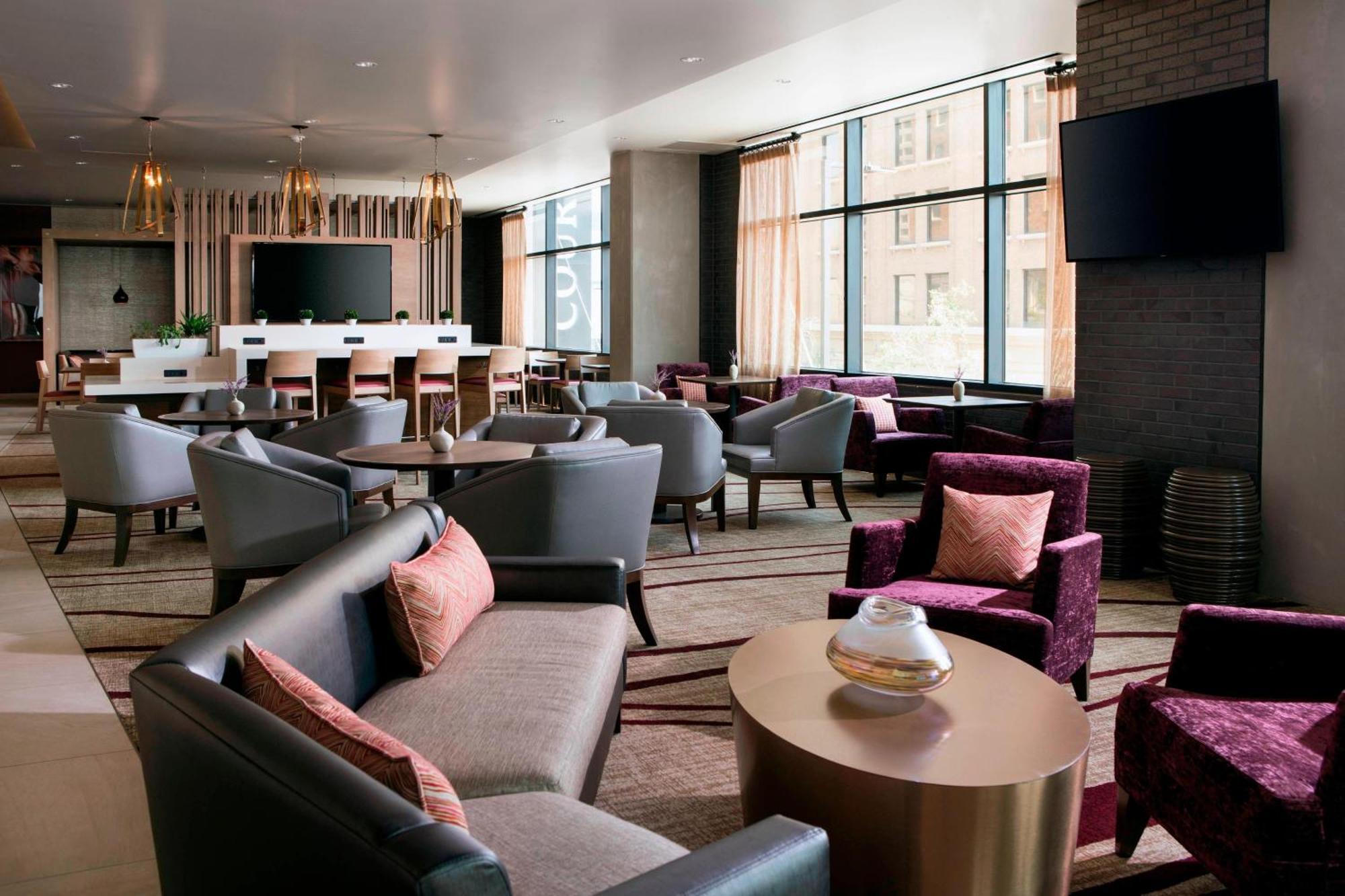 By Marriott Downtown 3* Phoenix