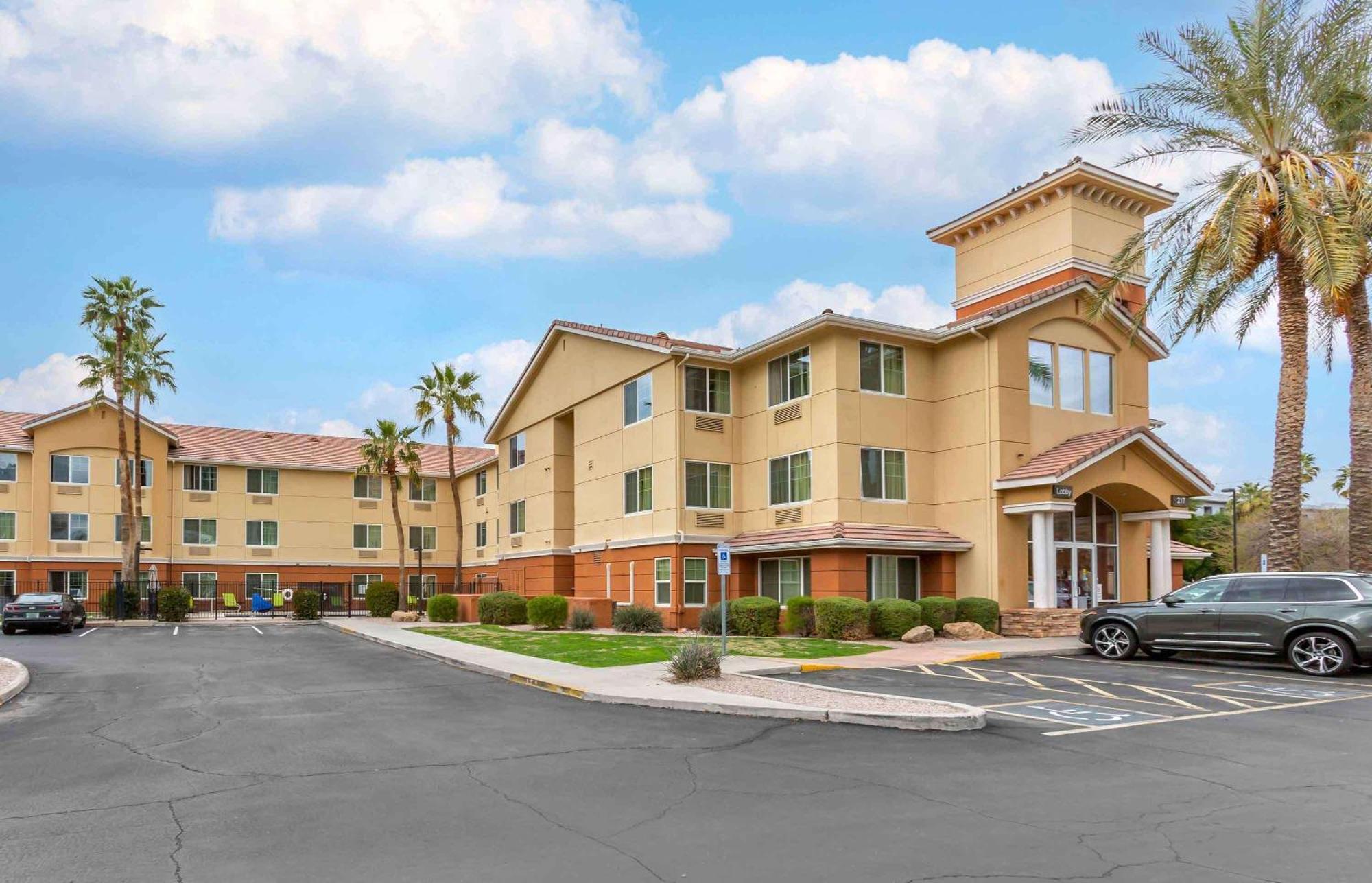 Extended America - - Midtown Hotel