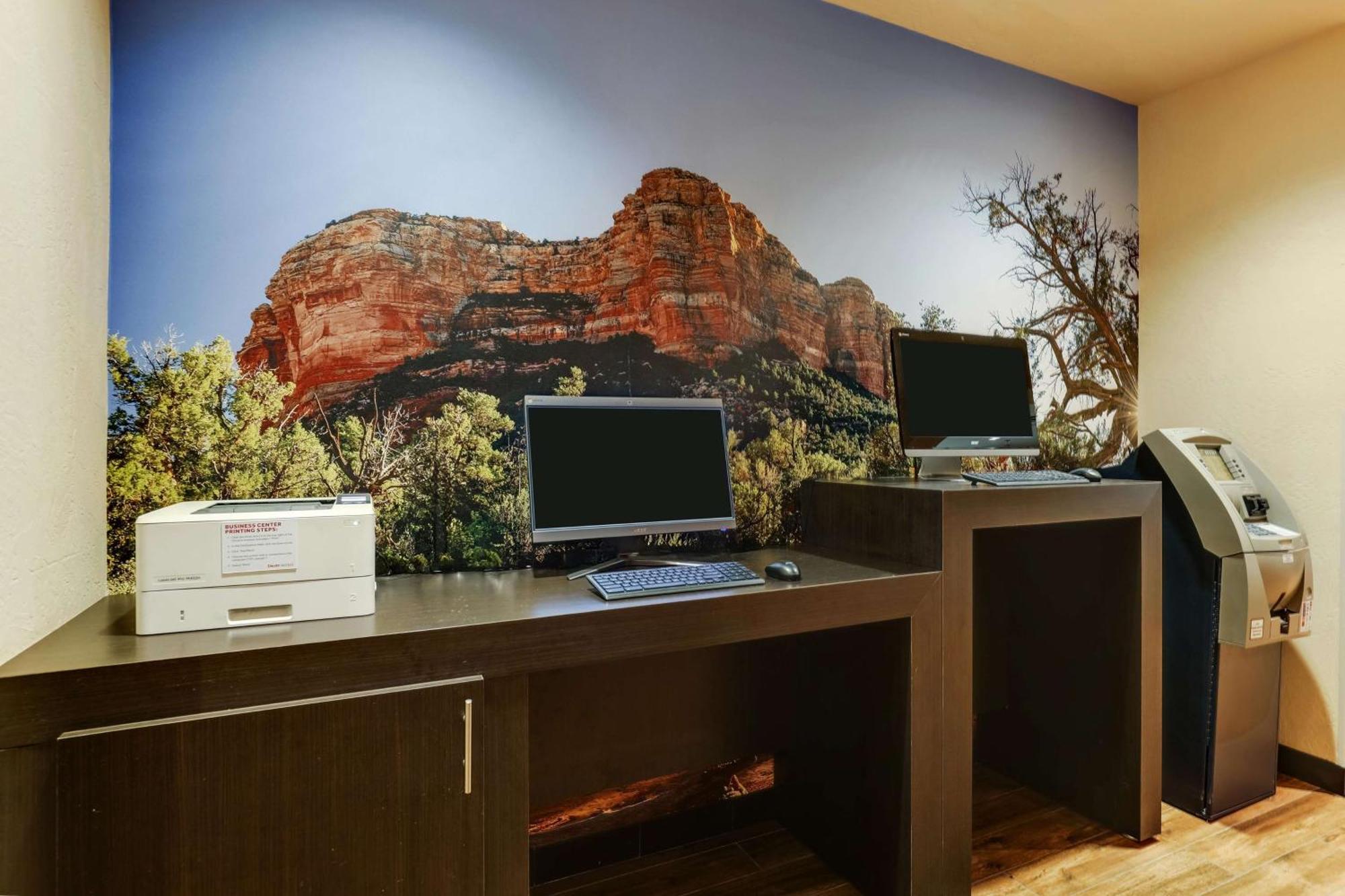 Drury & Airport 3* Phoenix