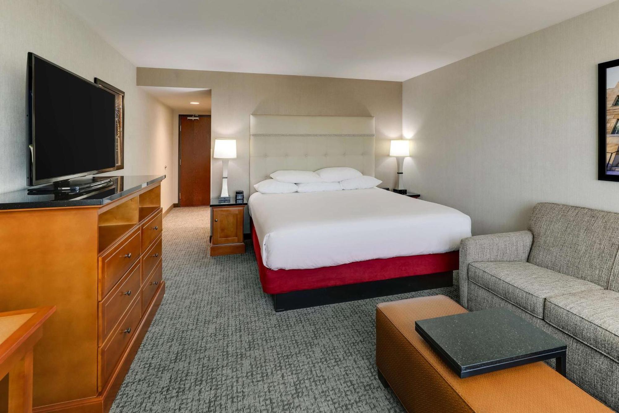 Drury & Airport Hotel