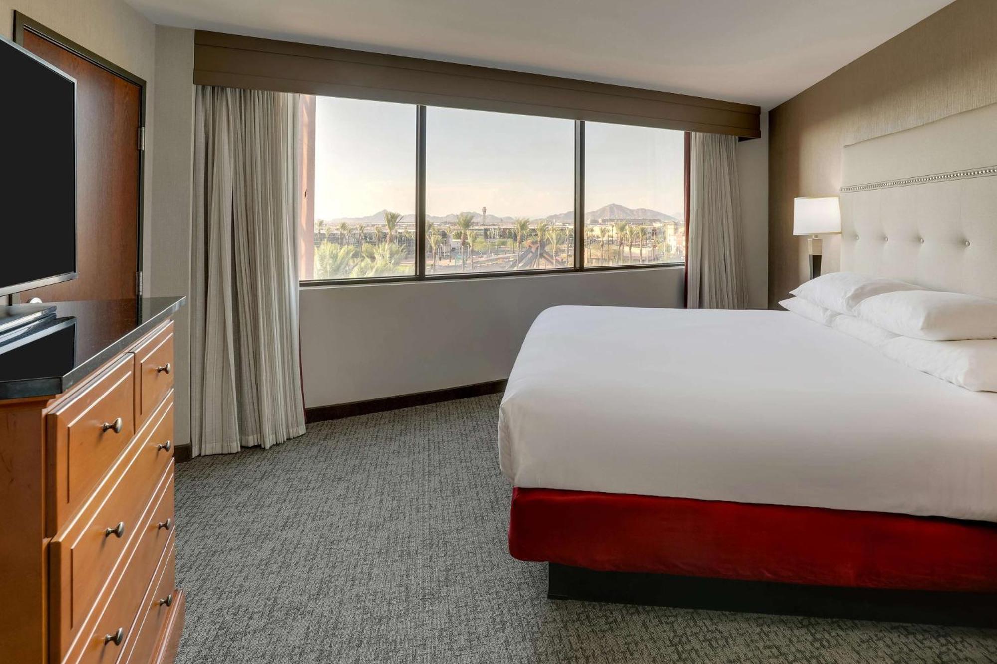 Drury & Airport Hotel Phoenix