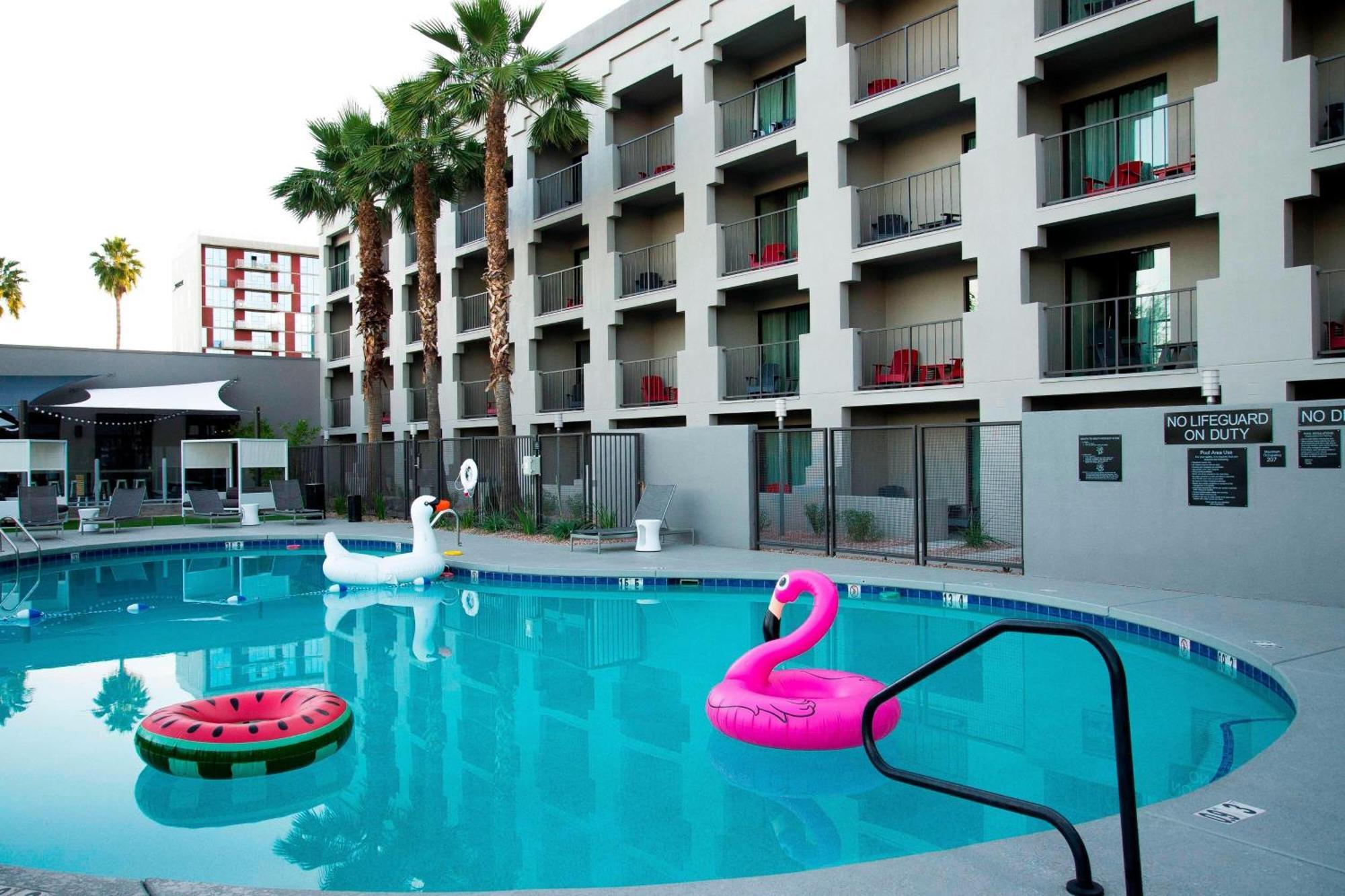 Moxy Phoenix Tempe/asu Area