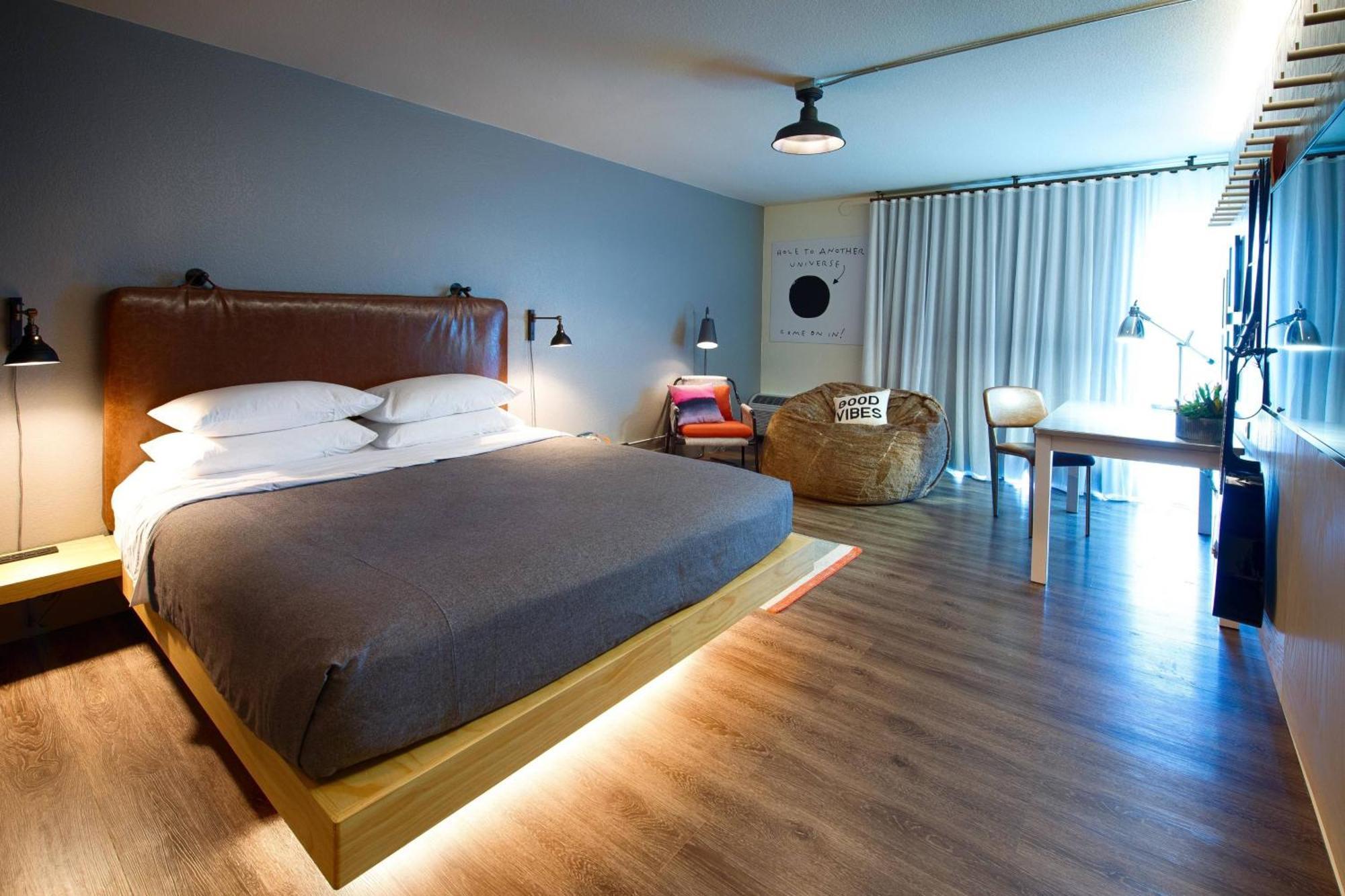 Hotel Moxy Phoenix Tempe/asu Area
