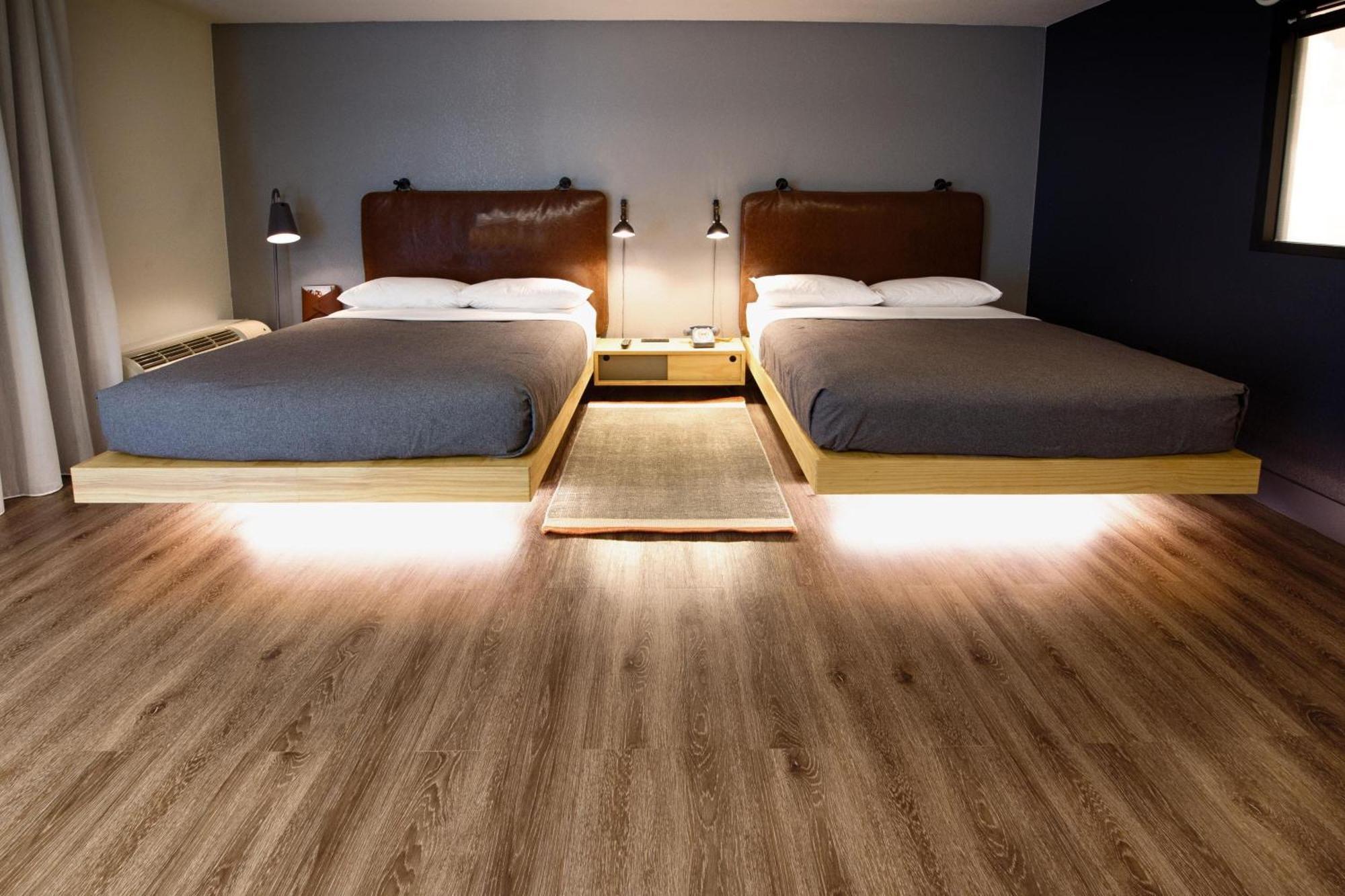 Moxy Phoenix Tempe/asu Area 3*
