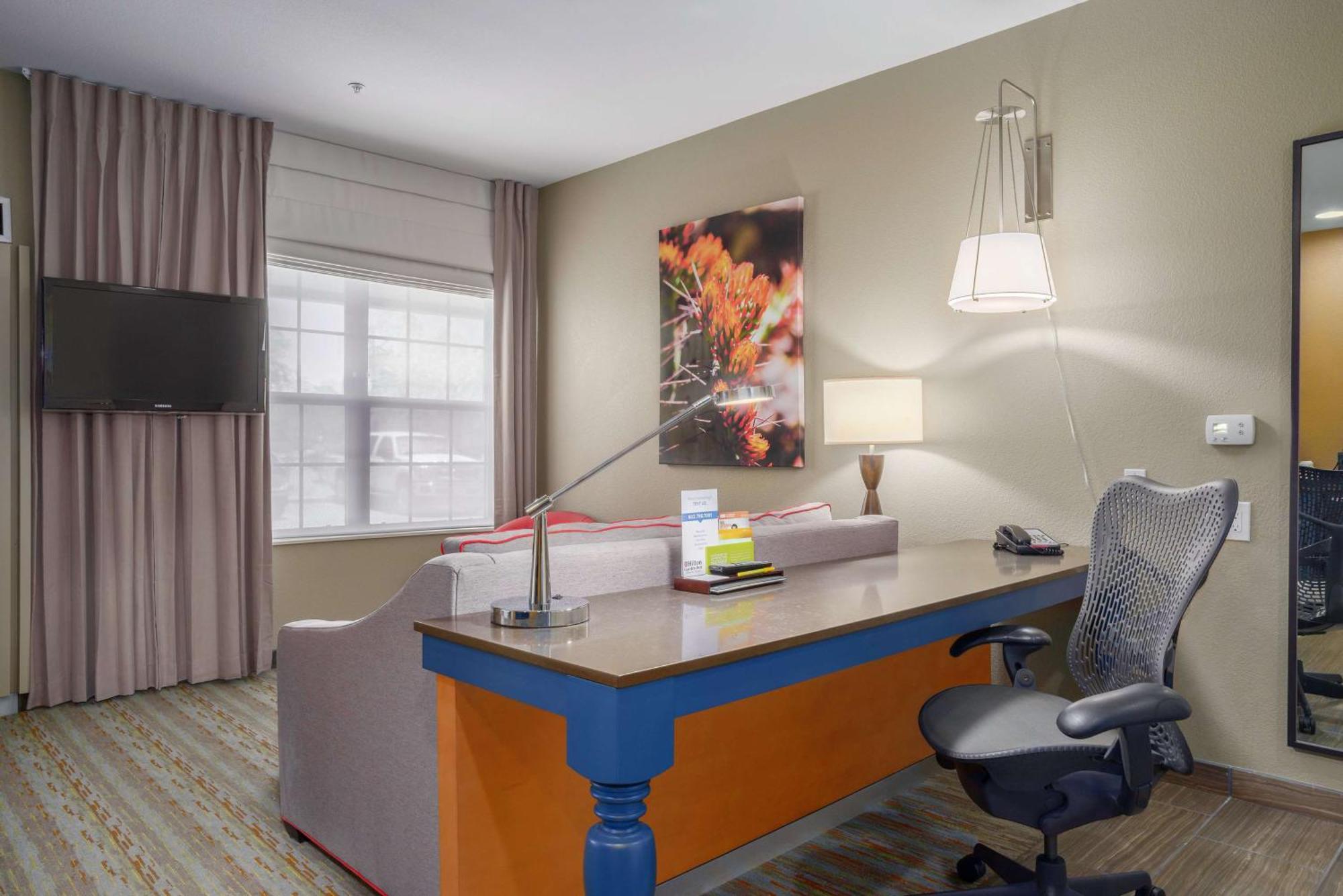 Hilton Garden Airport Hotel