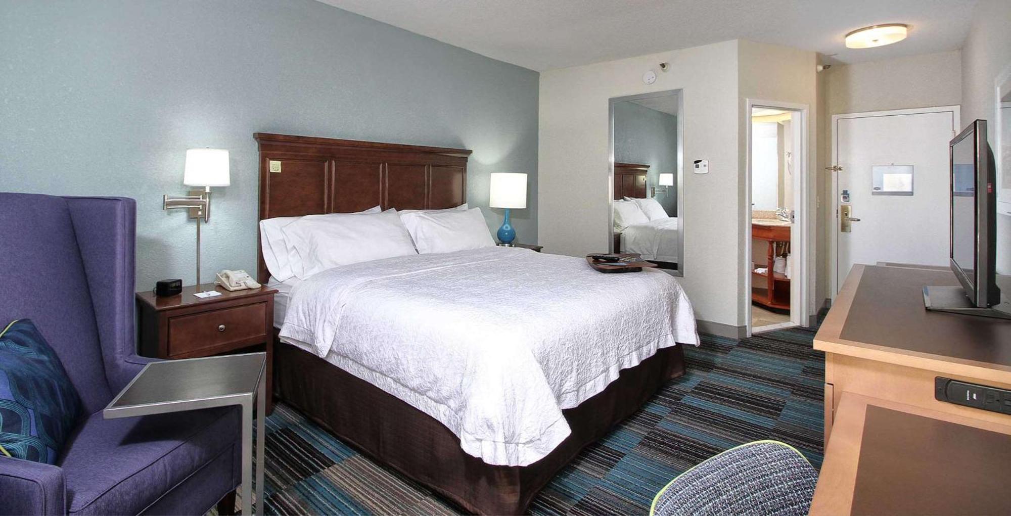 Hampton Tucson-airport 3*
