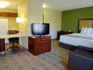 Extended America - - Midtown Hotel