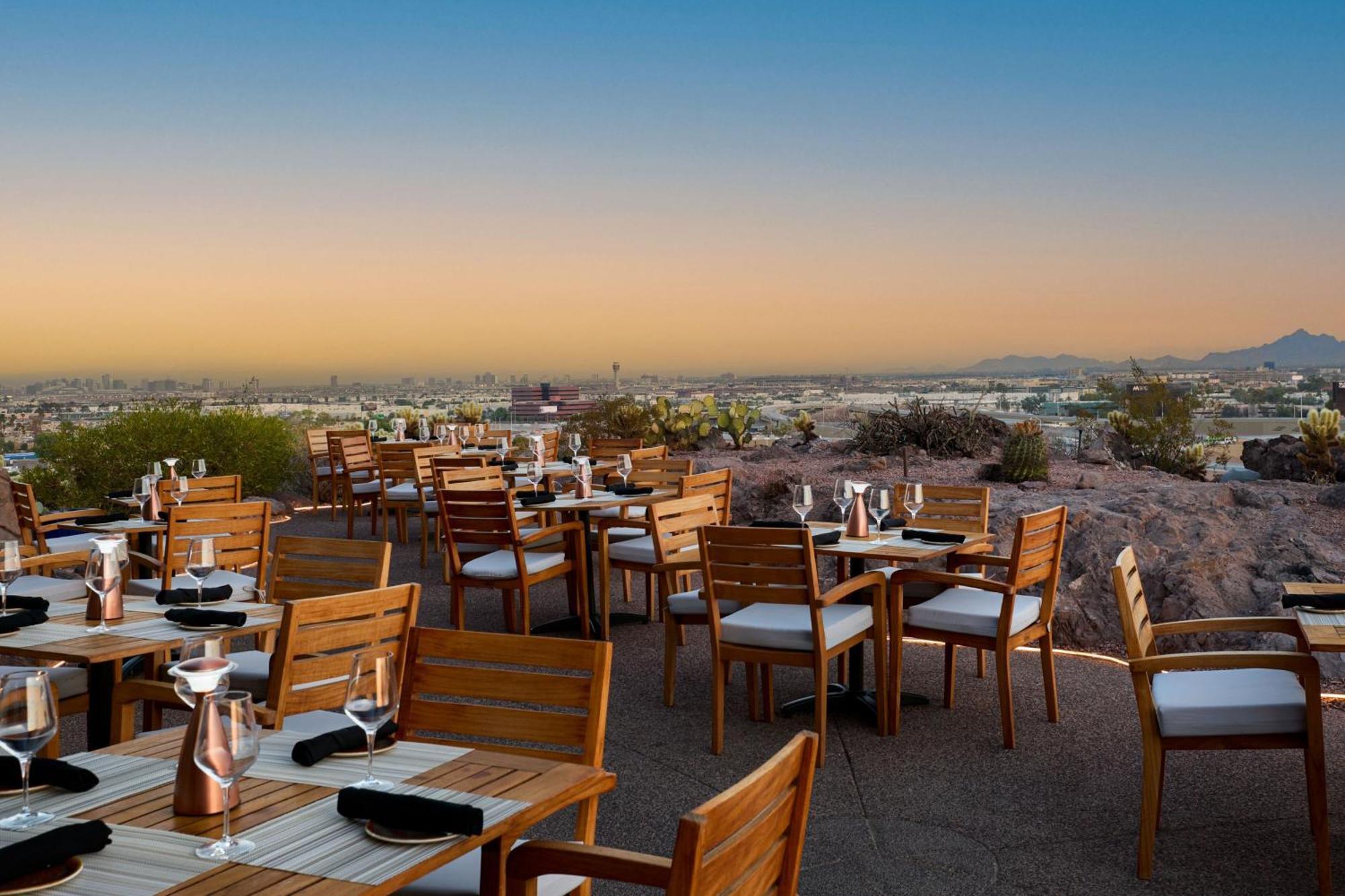 Hotel Phoenix Marriott At The Buttes 4*