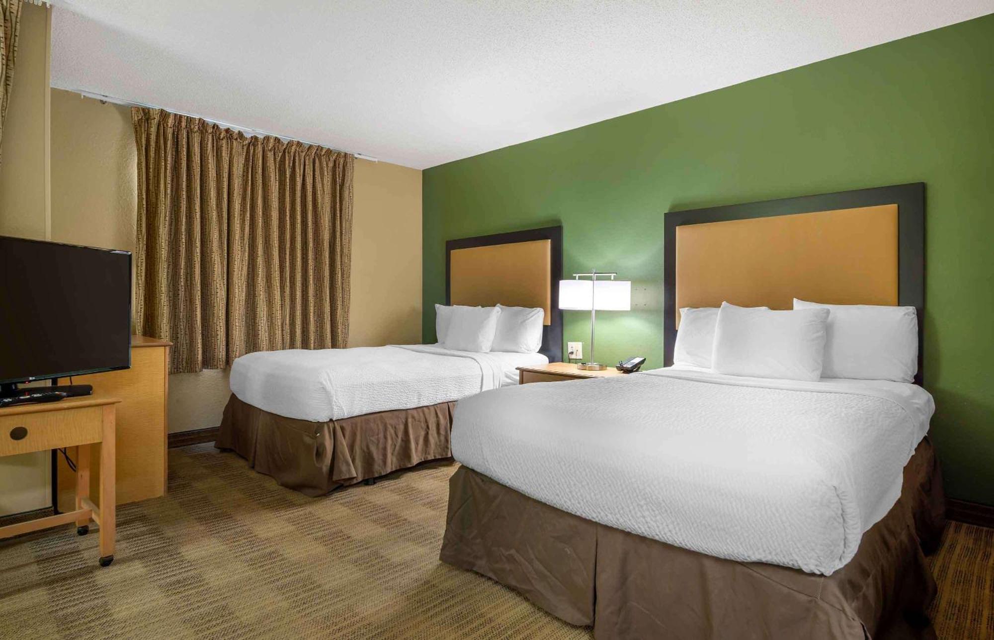 Extended America - Phoenix - Airport - Hotel