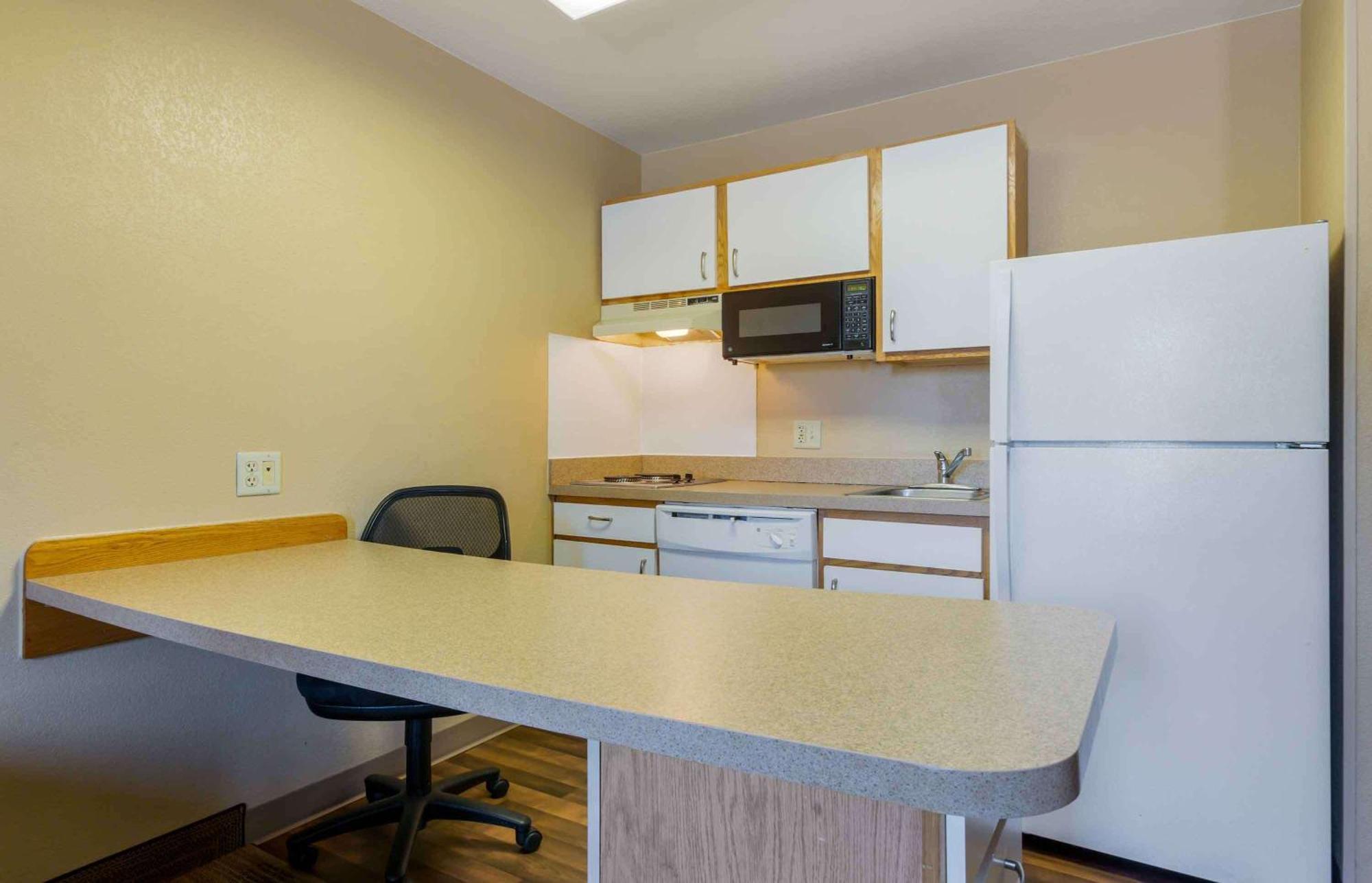 Extended America - Phoenix - Airport - Hotel