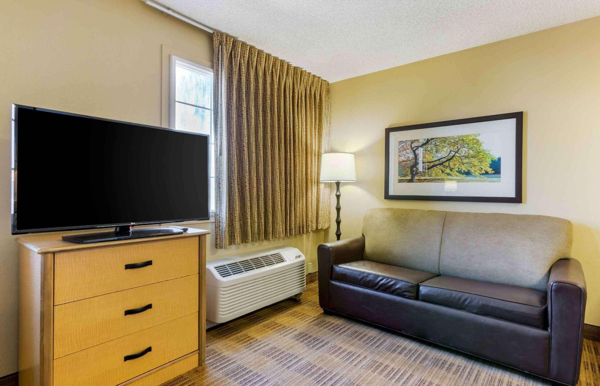 Extended America - Phoenix - Airport - Hotel 2*