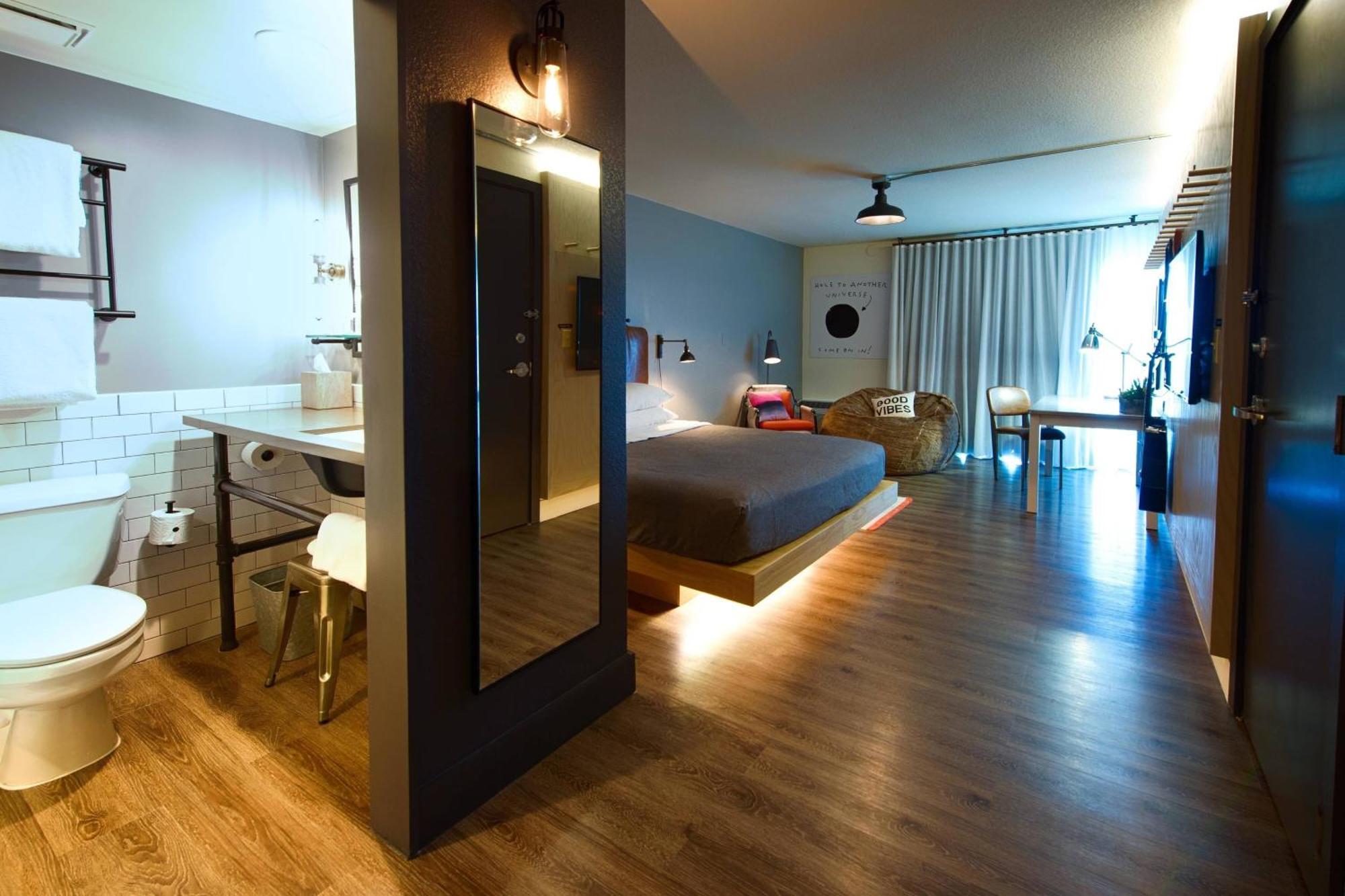 Hotel Moxy Phoenix Tempe/asu Area 3*