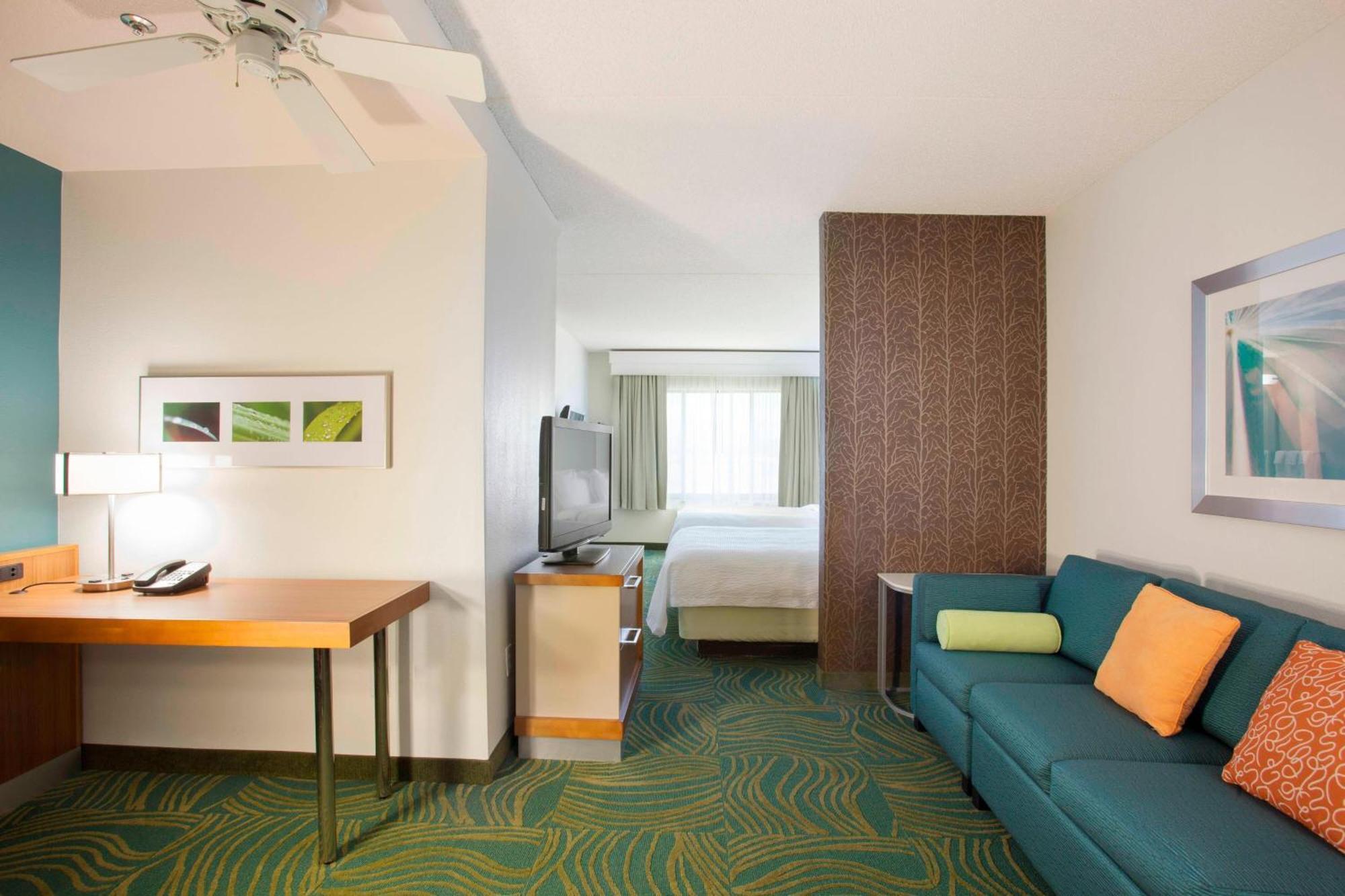 Springhill Phoenix Airport Hotel 3*